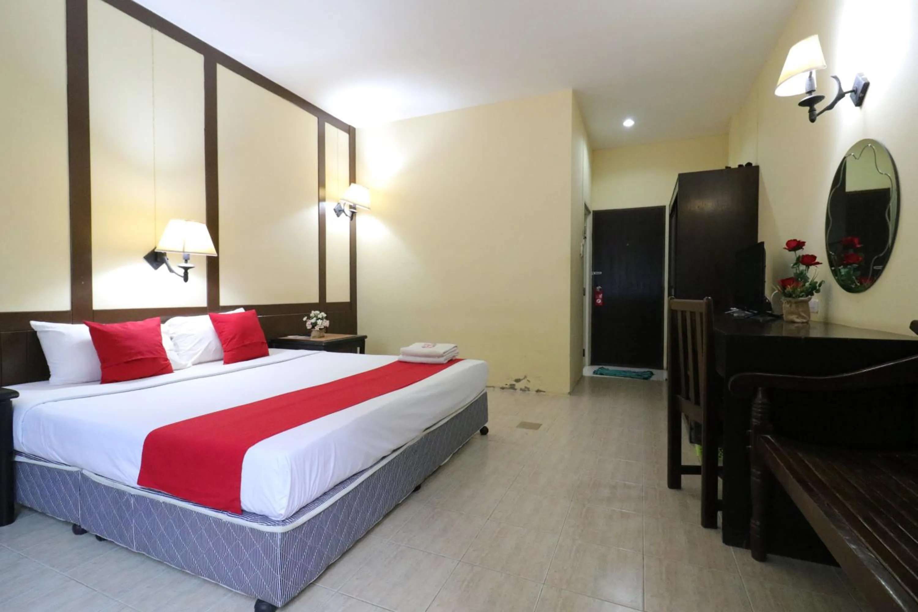 Bed in Baan Nat The Village