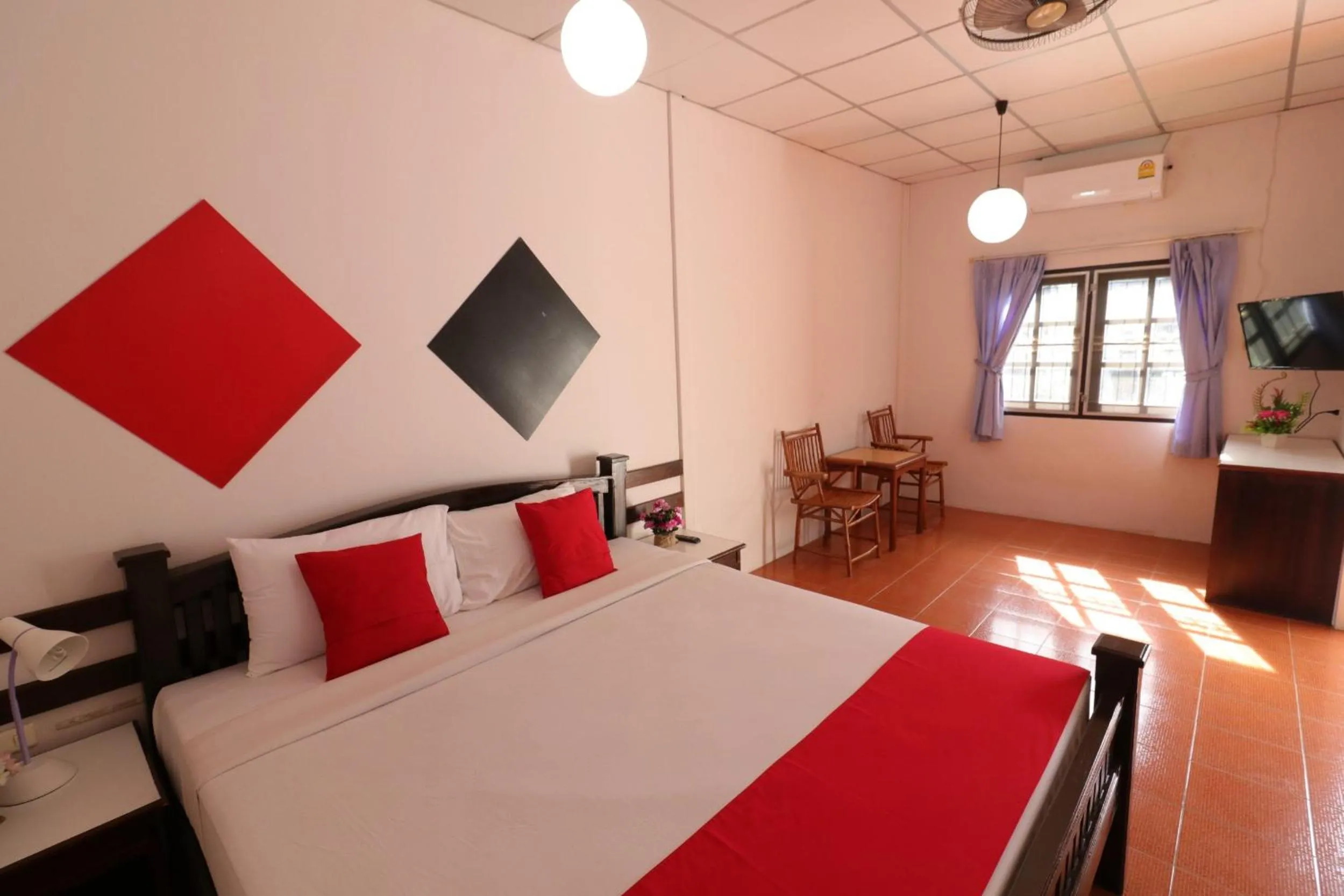 TV and multimedia, Bed in Baan Nat The Village