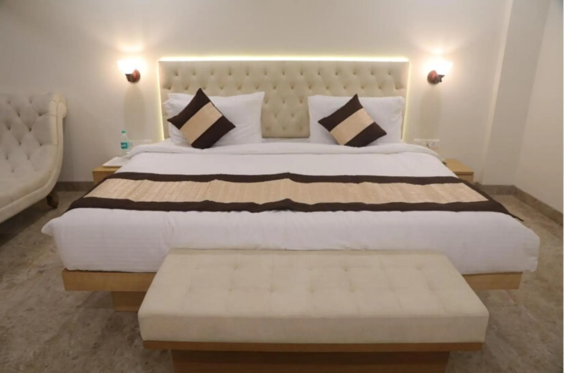 Bed in Hotel Aditya Residency