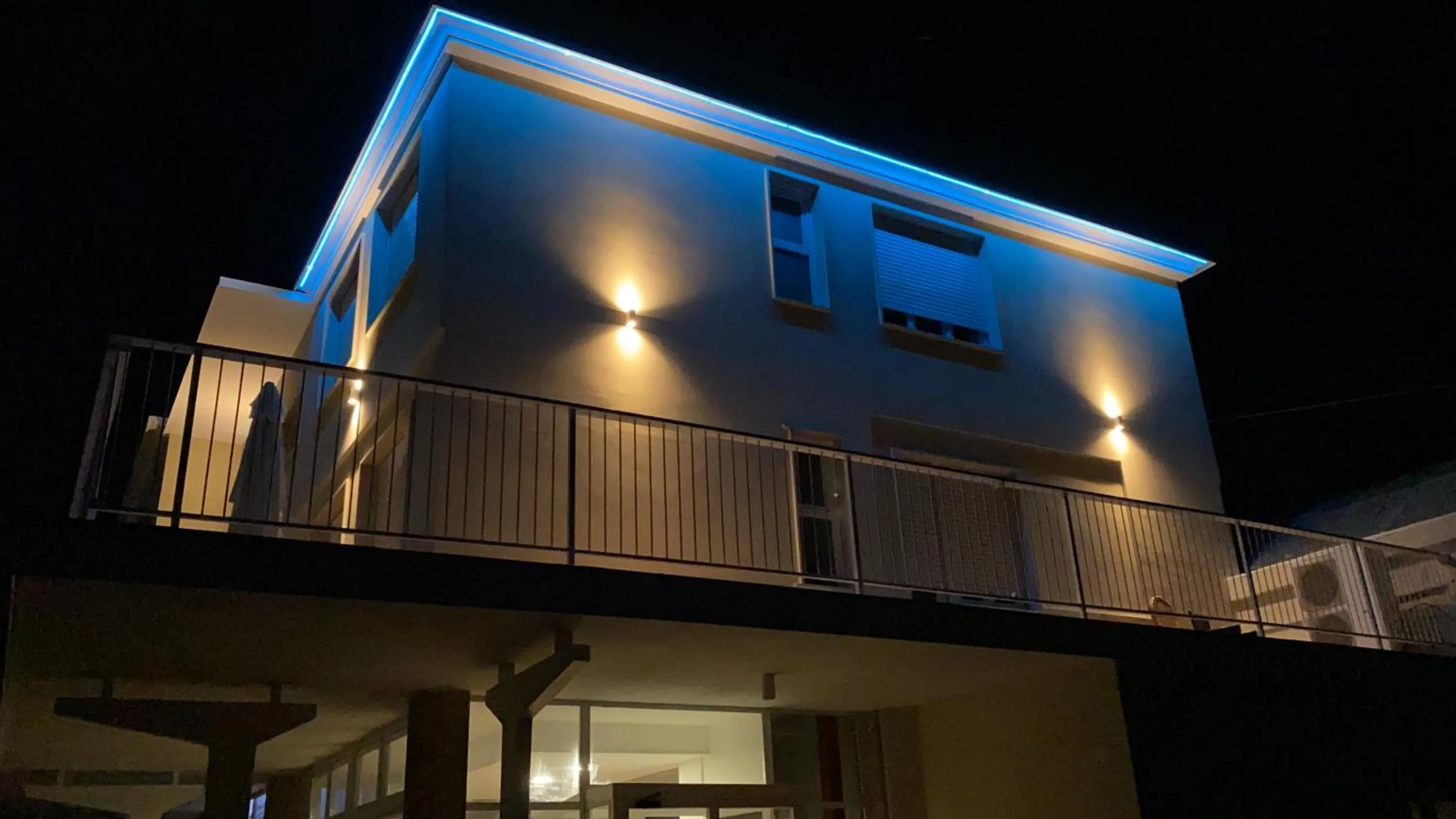 Facade/entrance in Acquaviva Experience B&B