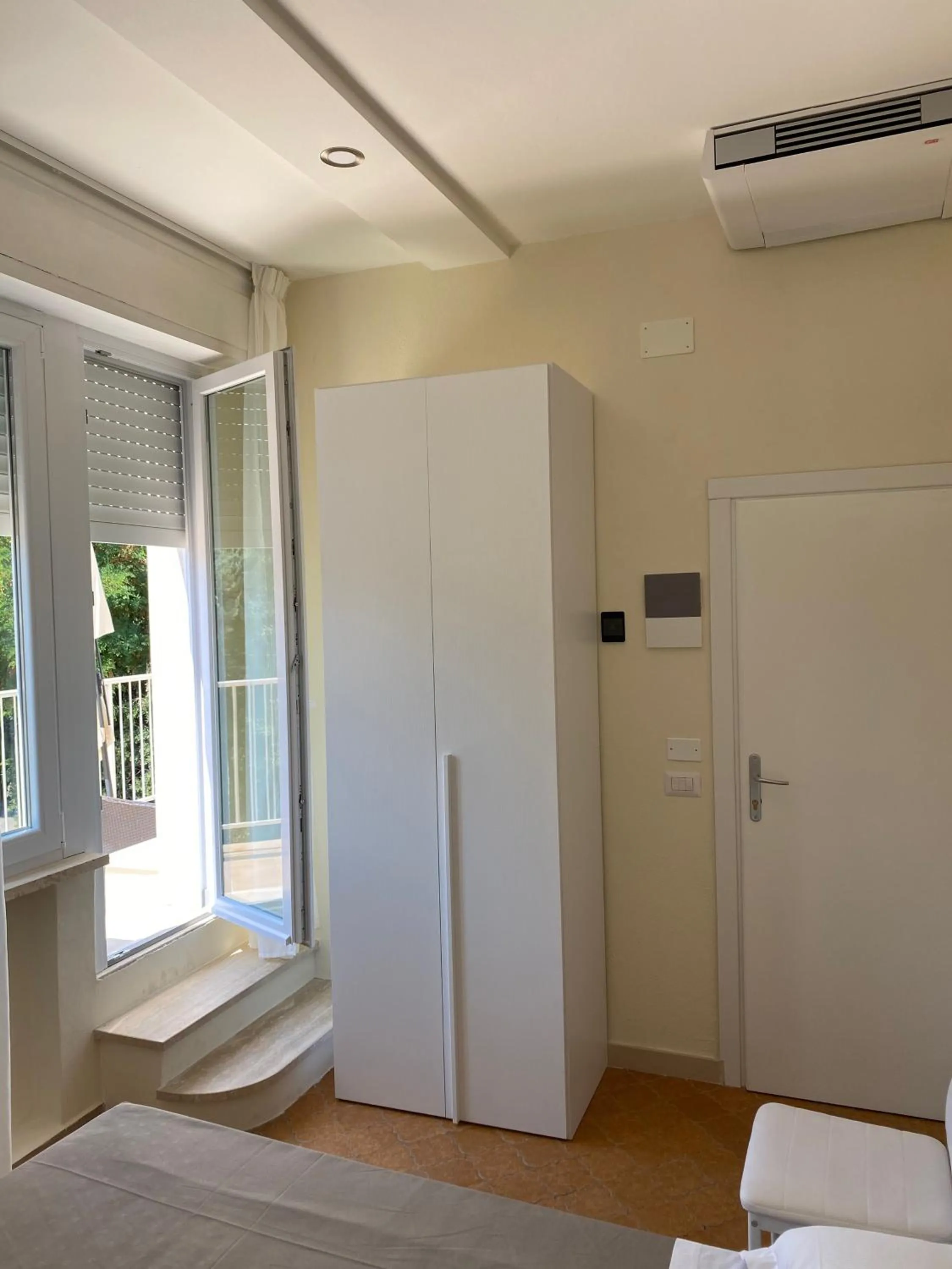 Summer, Bed in Acquaviva Experience B&B