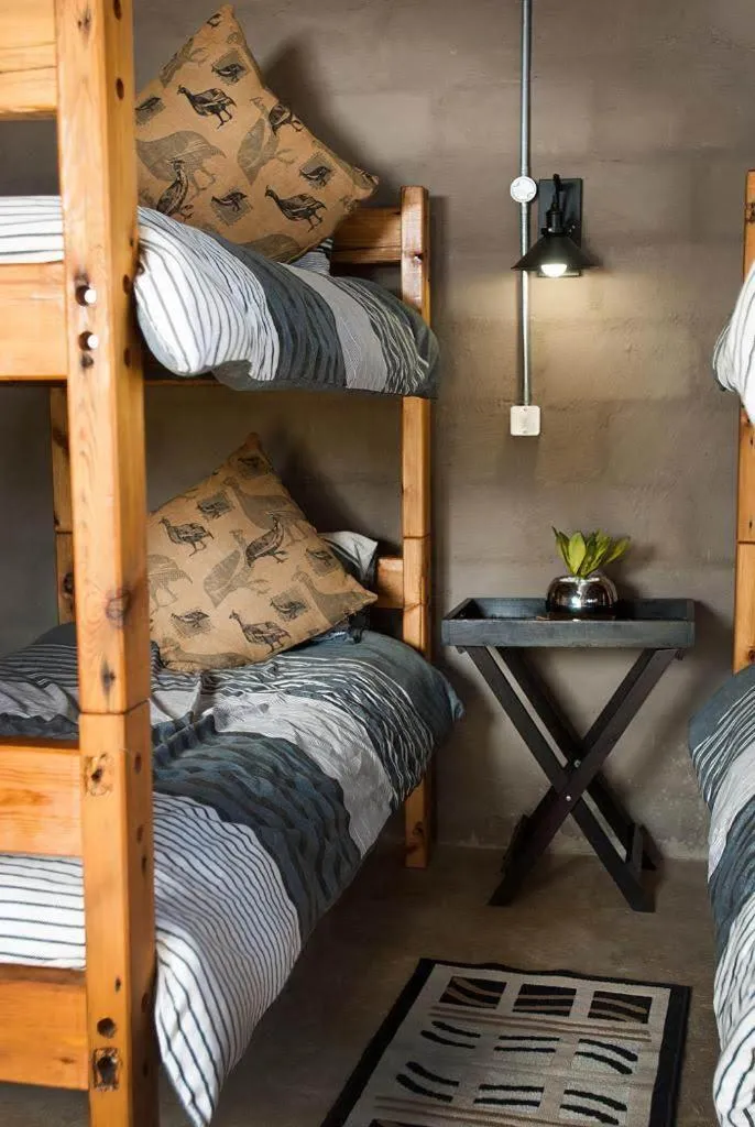 bunk bed, Bed in The little Club Getaway at The Hay Barn