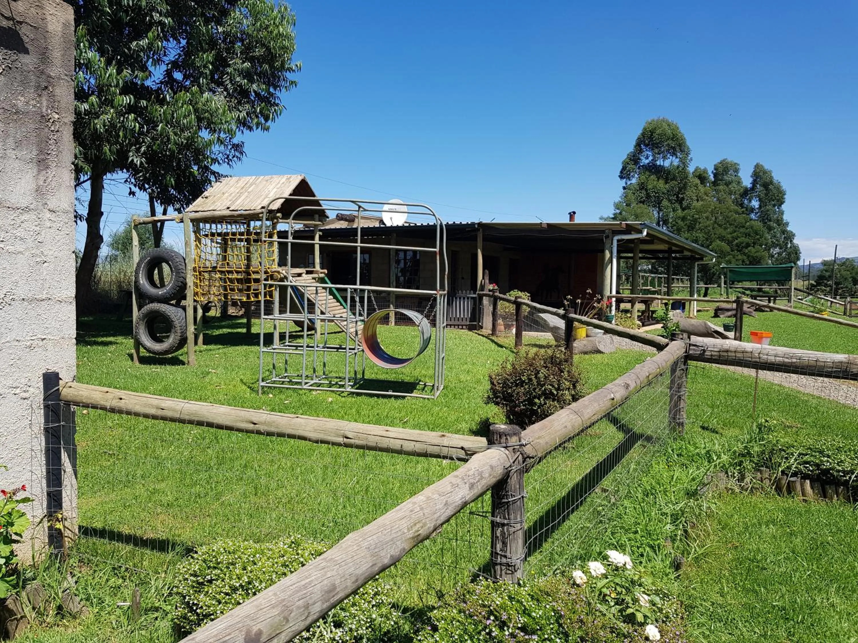 Property building in The little Club Getaway at The Hay Barn