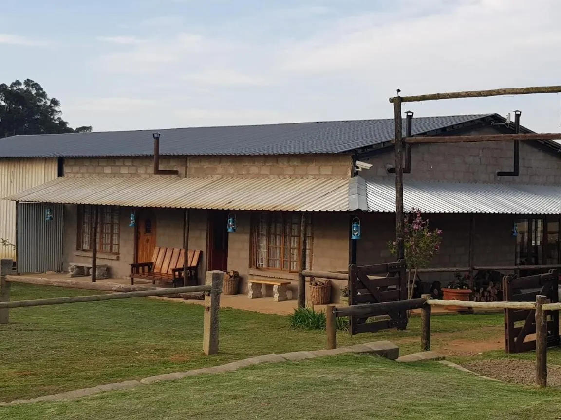 Property building in The little Club Getaway at The Hay Barn