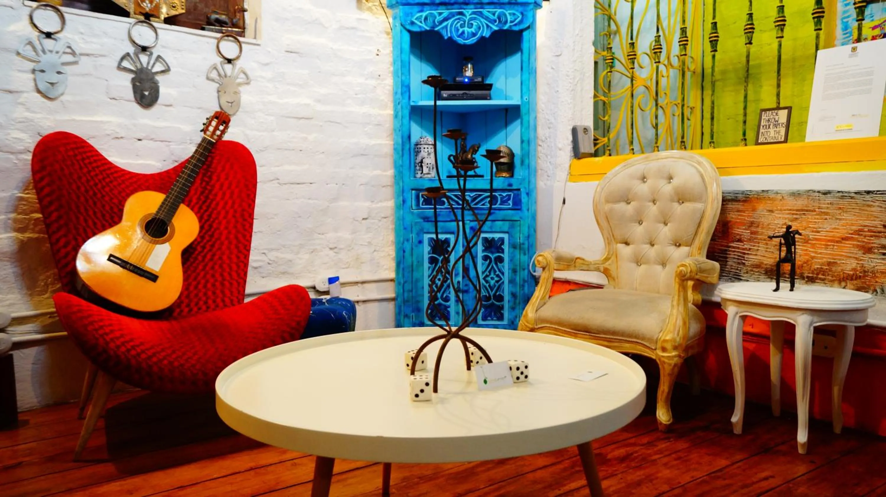 Living room in Lima Limon Candelaria Hostel