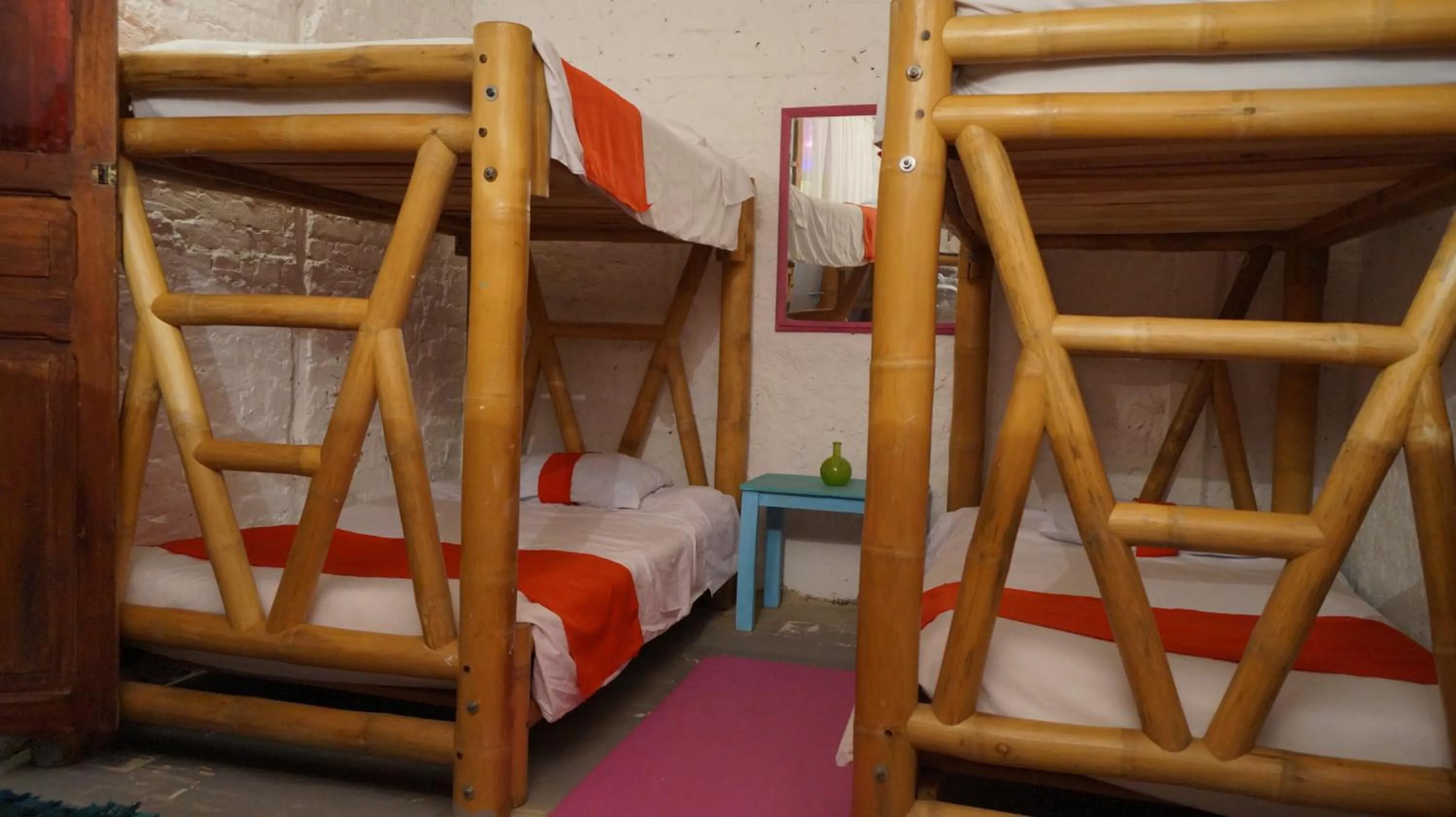Bed in Lima Limon Candelaria Hostel
