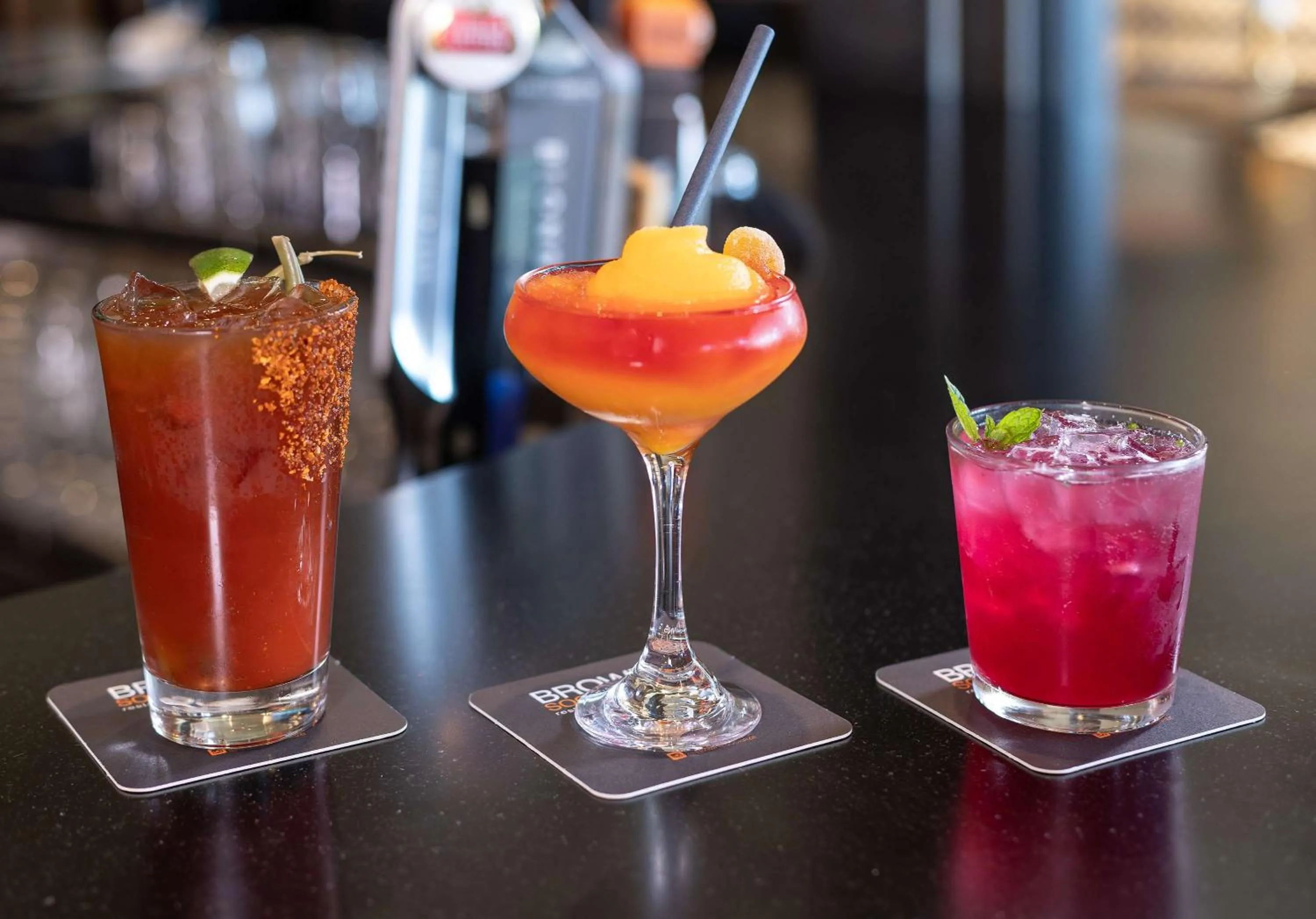 Lounge or bar in Best Western Plus Tin Wis Resort