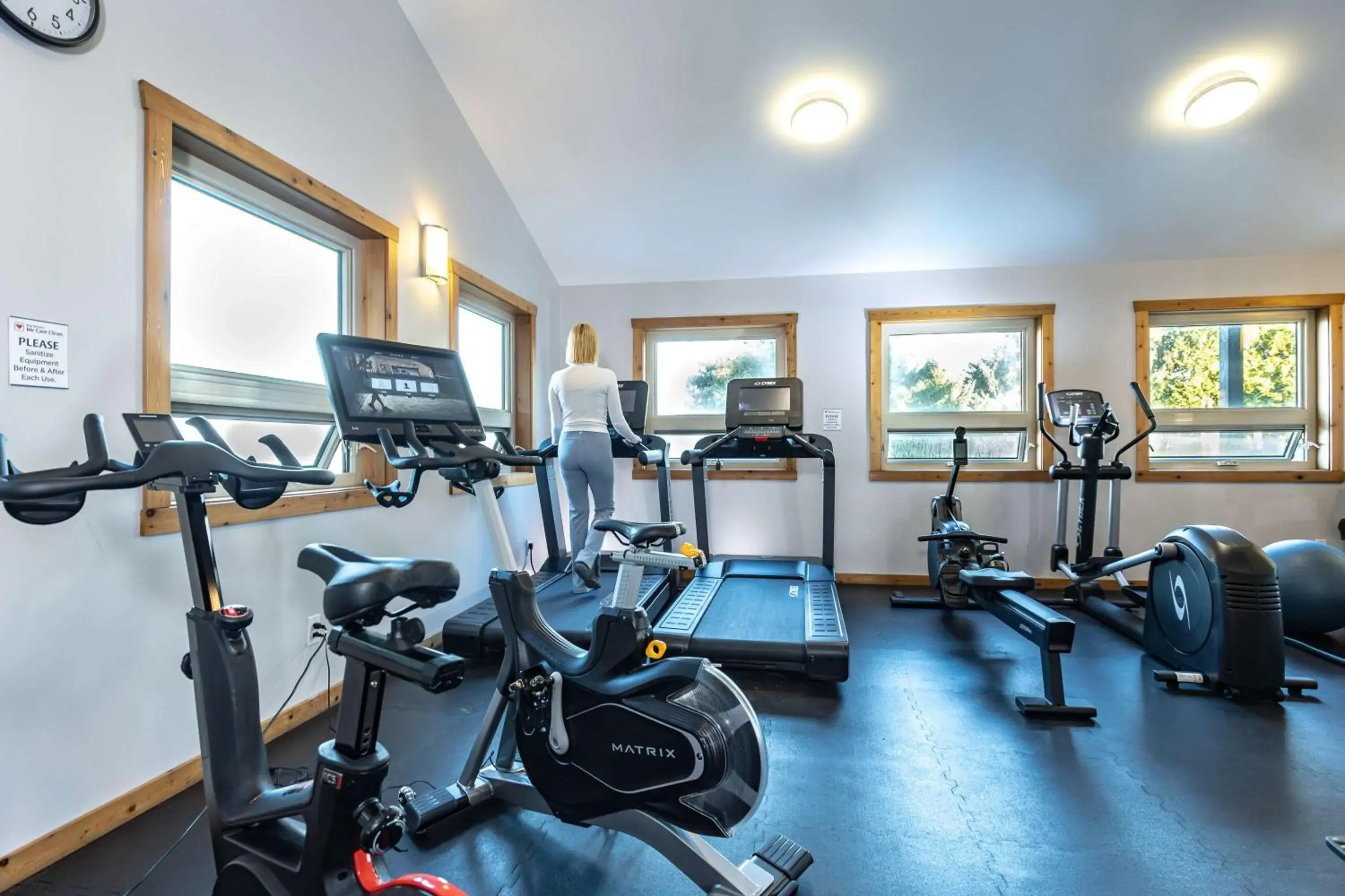 Fitness centre/facilities in Best Western Plus Tin Wis Resort Fitness centre/facilities in Best Western Plus Tin Wis Resort