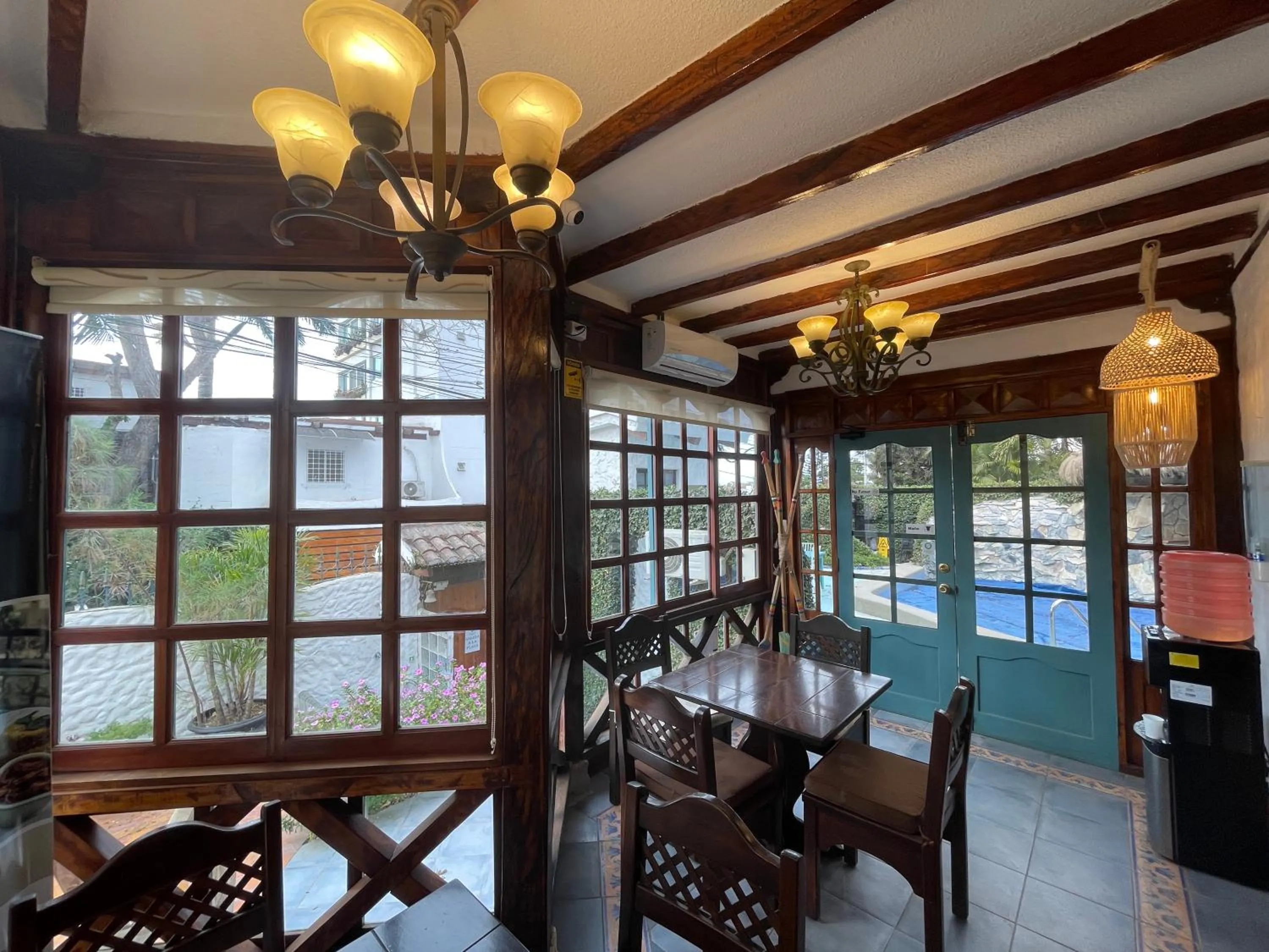 Dining area in Hosteria Punta Blanca