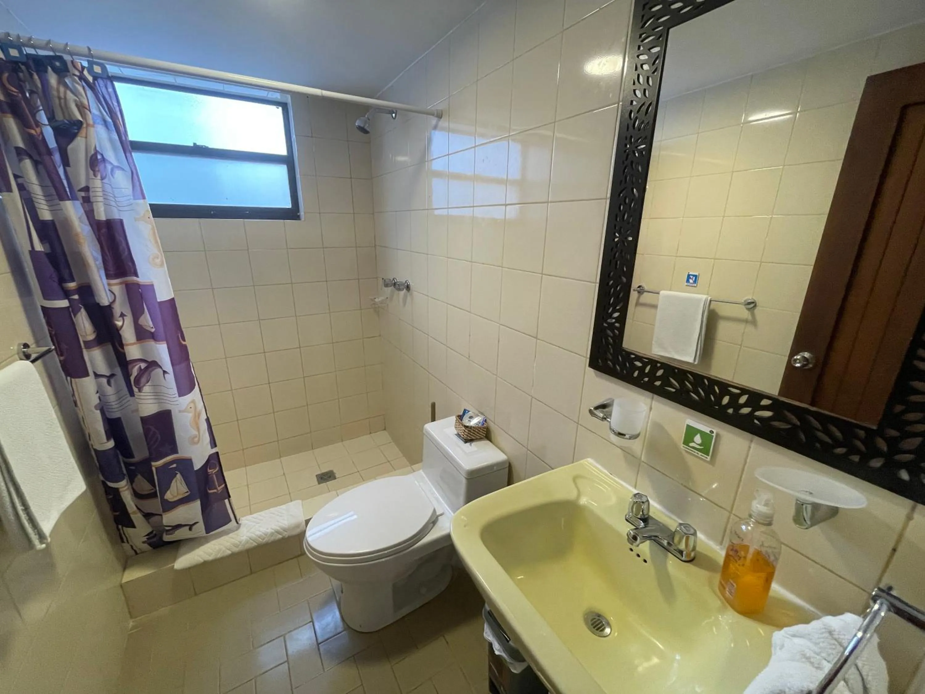 Hosteria Punta Blanca