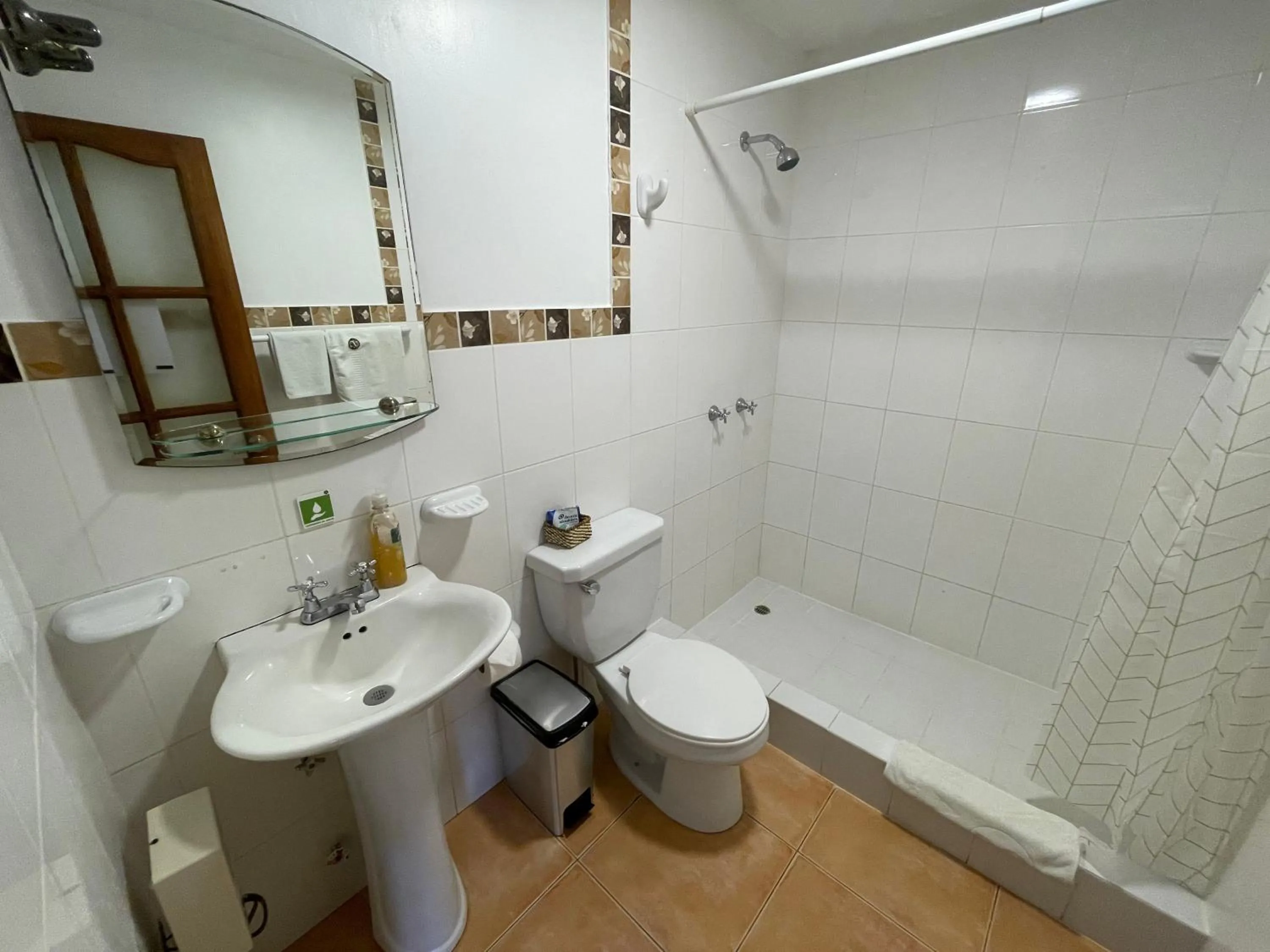 Hosteria Punta Blanca