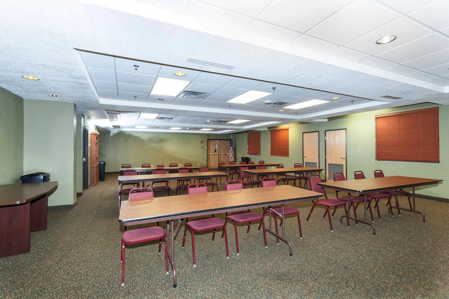 Meeting/conference room in The Niobrara Lodge