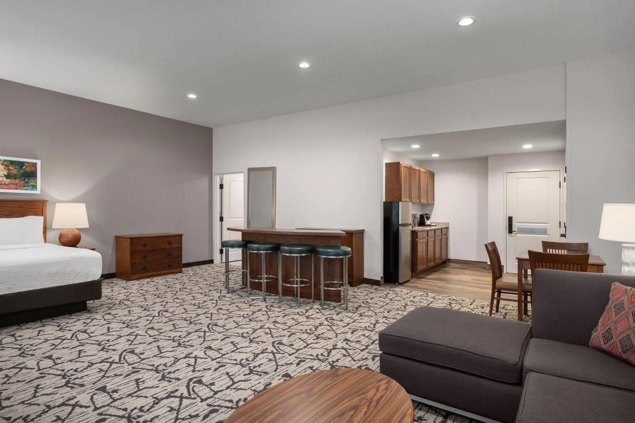 Bedroom, Bed in Holiday Inn Stevens Point - Convention Center by IHG