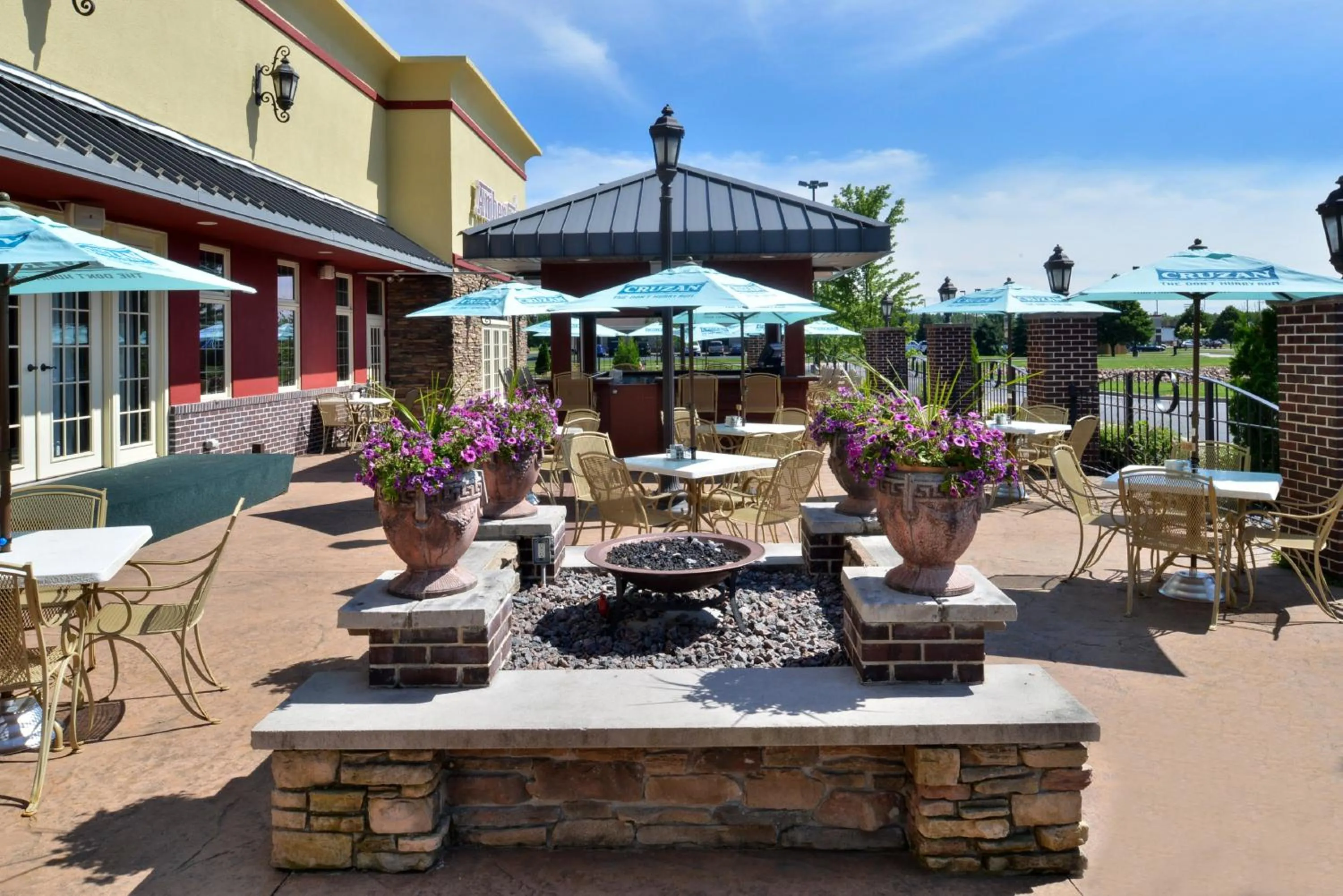 Restaurant/places to eat in Holiday Inn Stevens Point - Convention Center by IHG