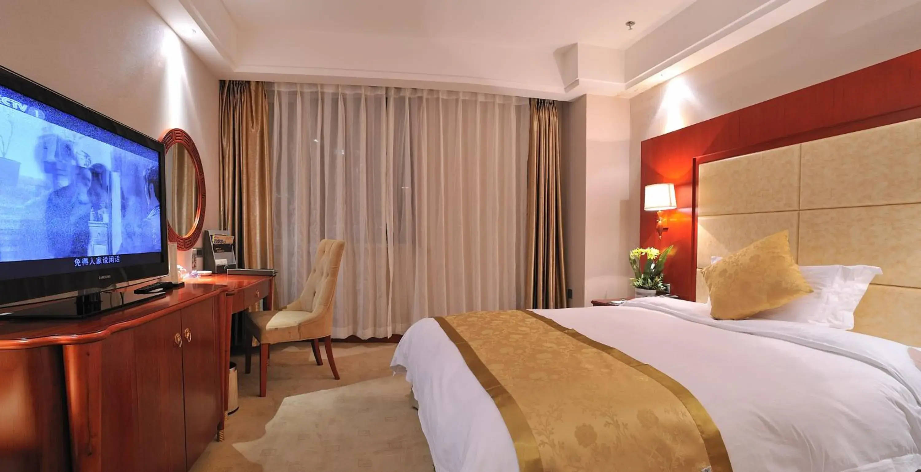 Photo of the whole room, Bed in Uiles Hotel Photo of the whole room, Bed in Uiles Hotel