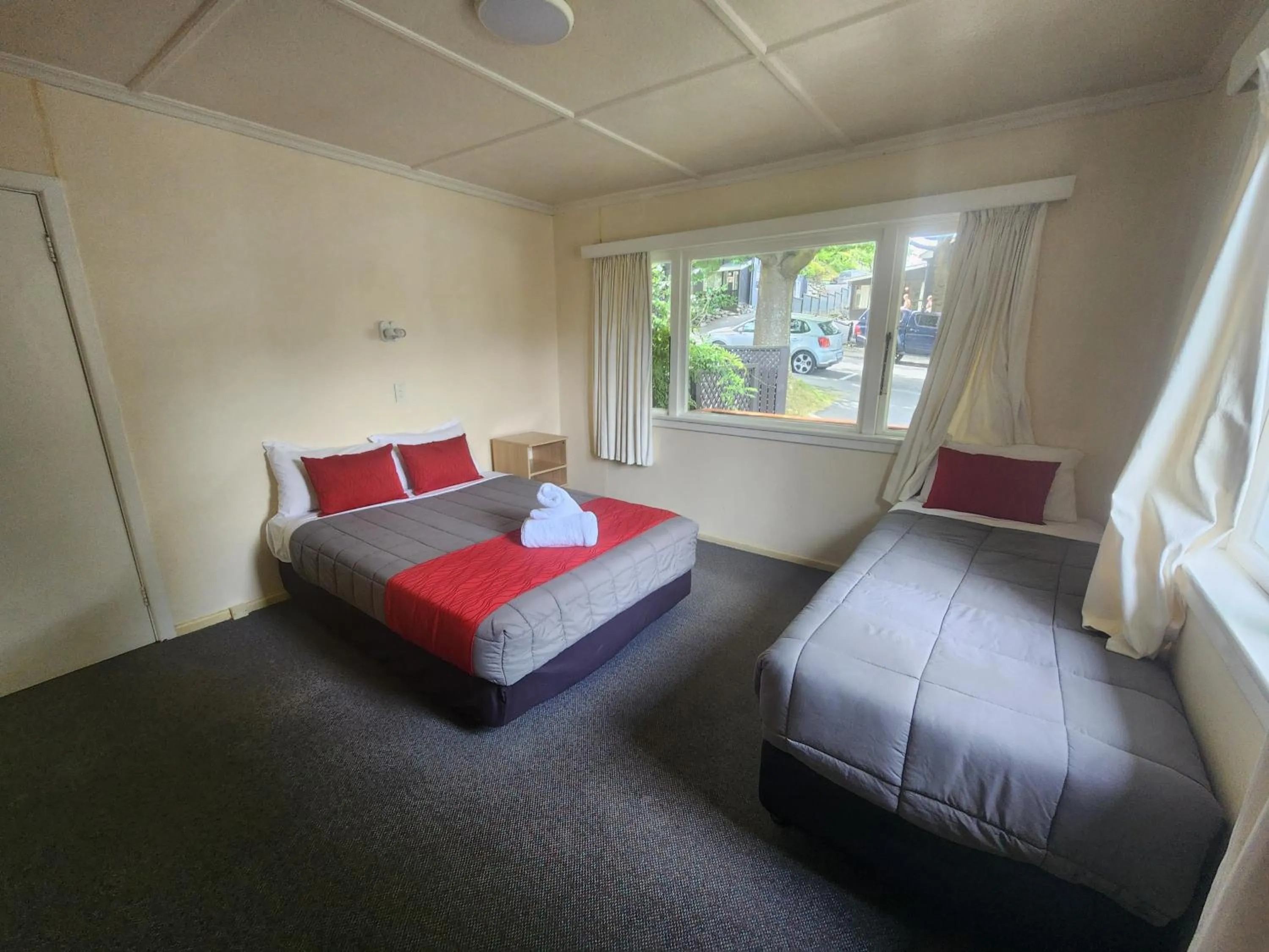 Bed in Pinewood Queenstown