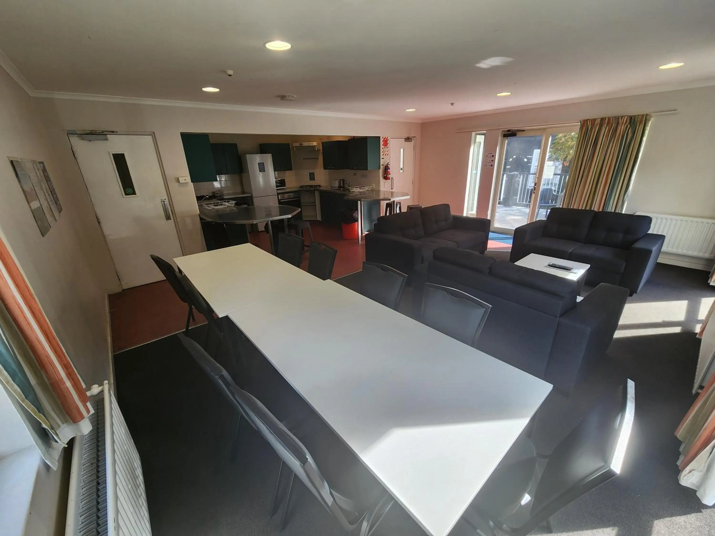 Living room in Pinewood Queenstown