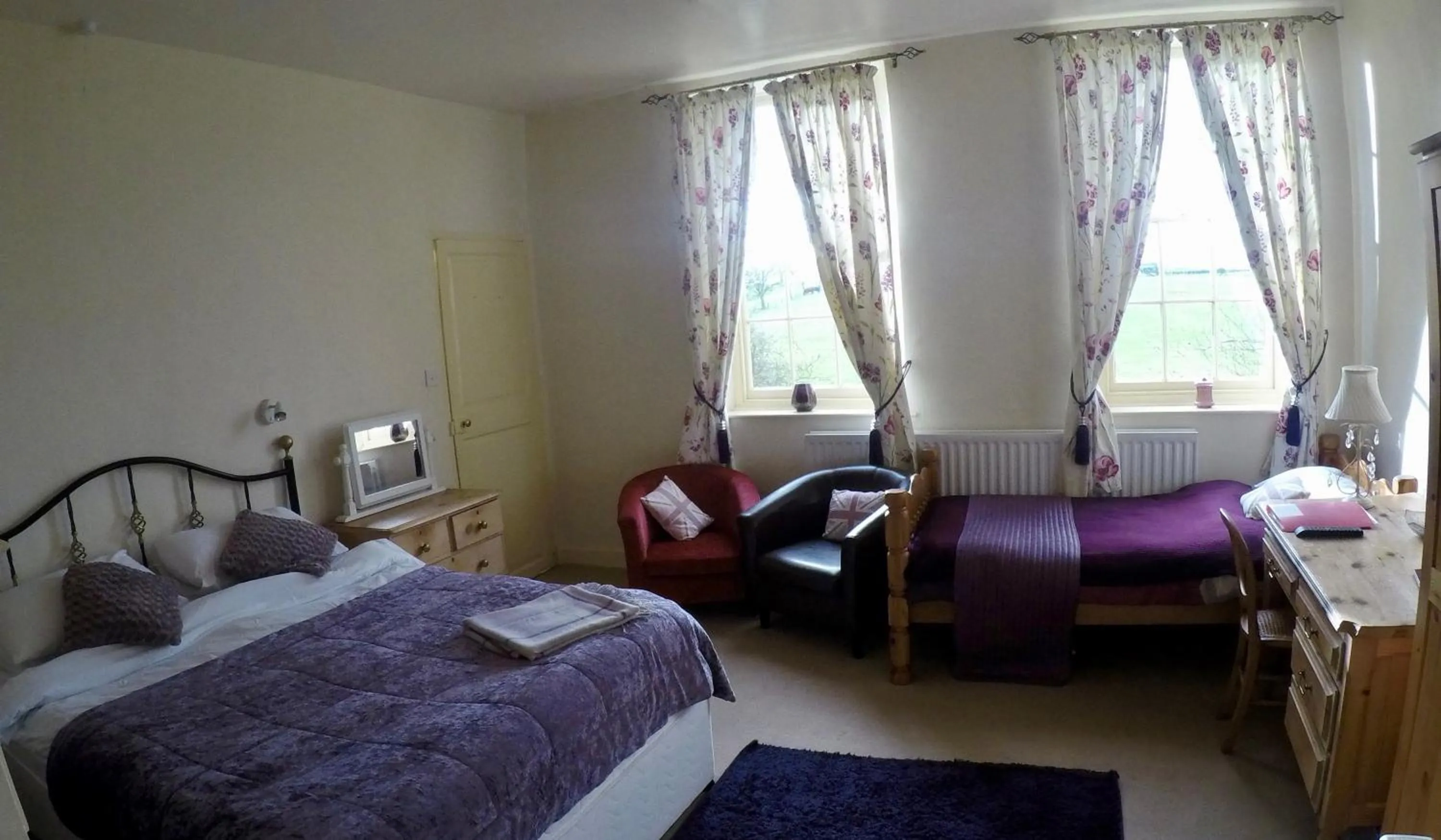 Photo of the whole room, Bed in Whitchurch Farm Guesthouse