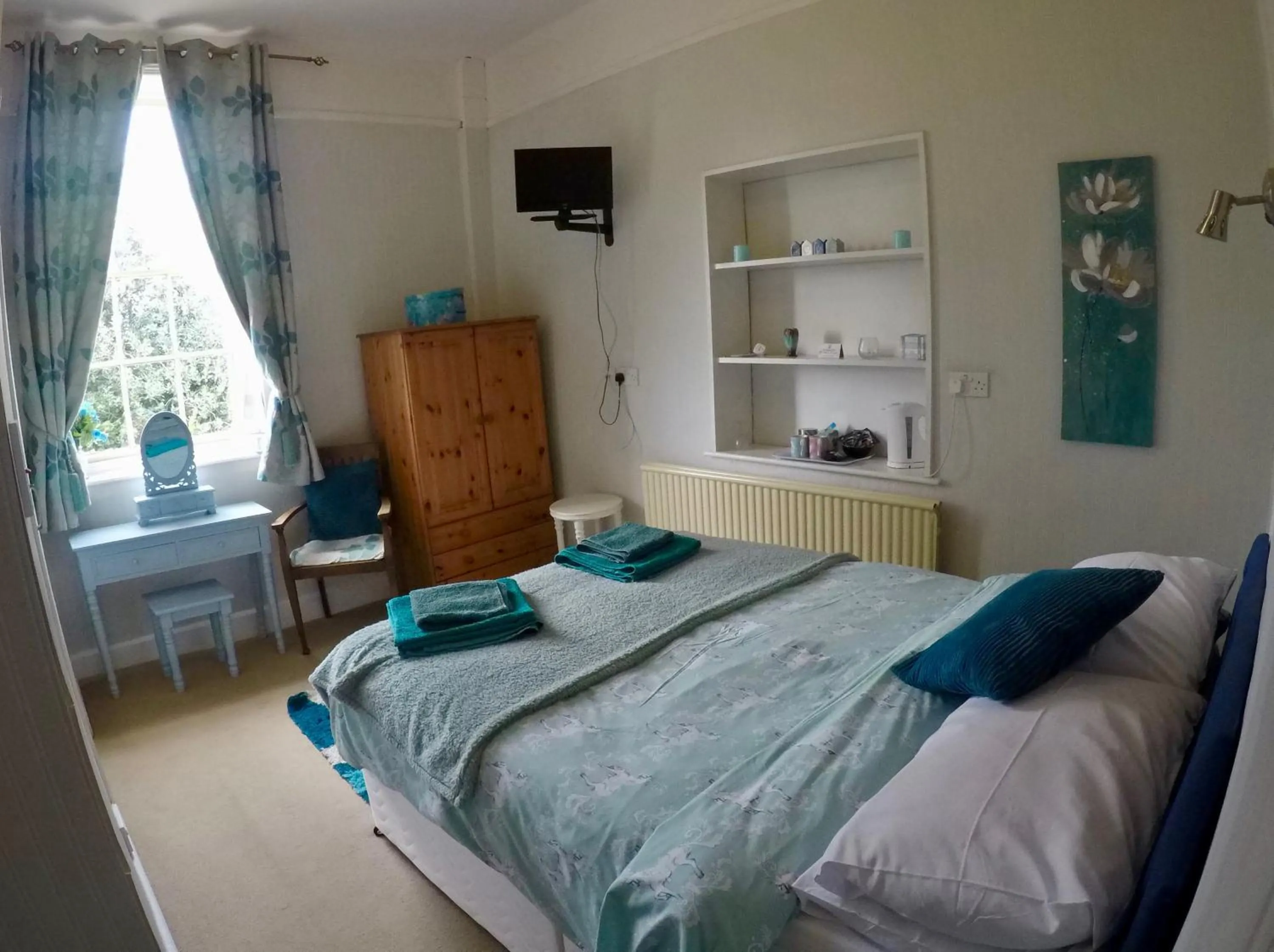 Photo of the whole room, Bed in Whitchurch Farm Guesthouse