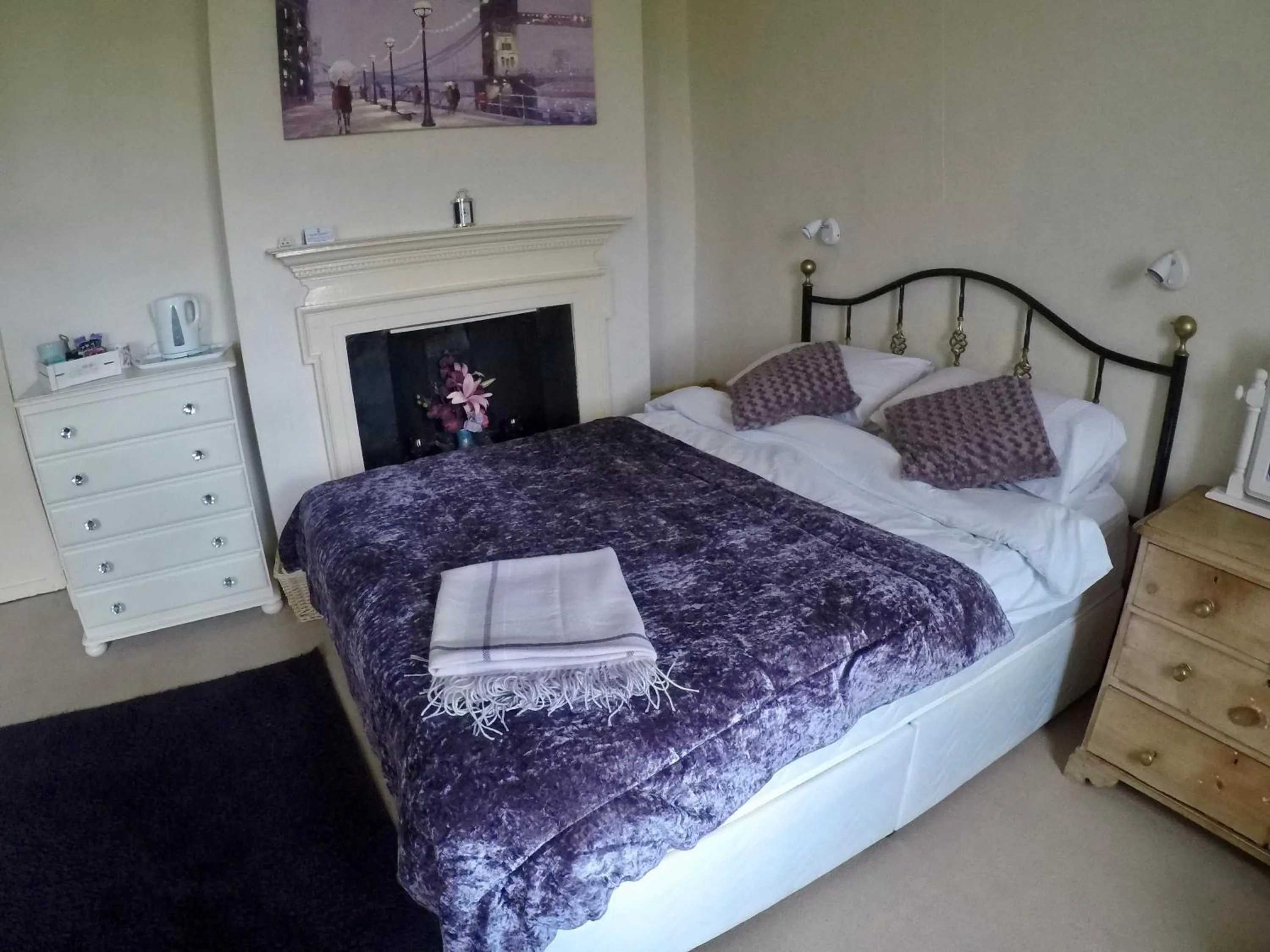 Photo of the whole room, Bed in Whitchurch Farm Guesthouse