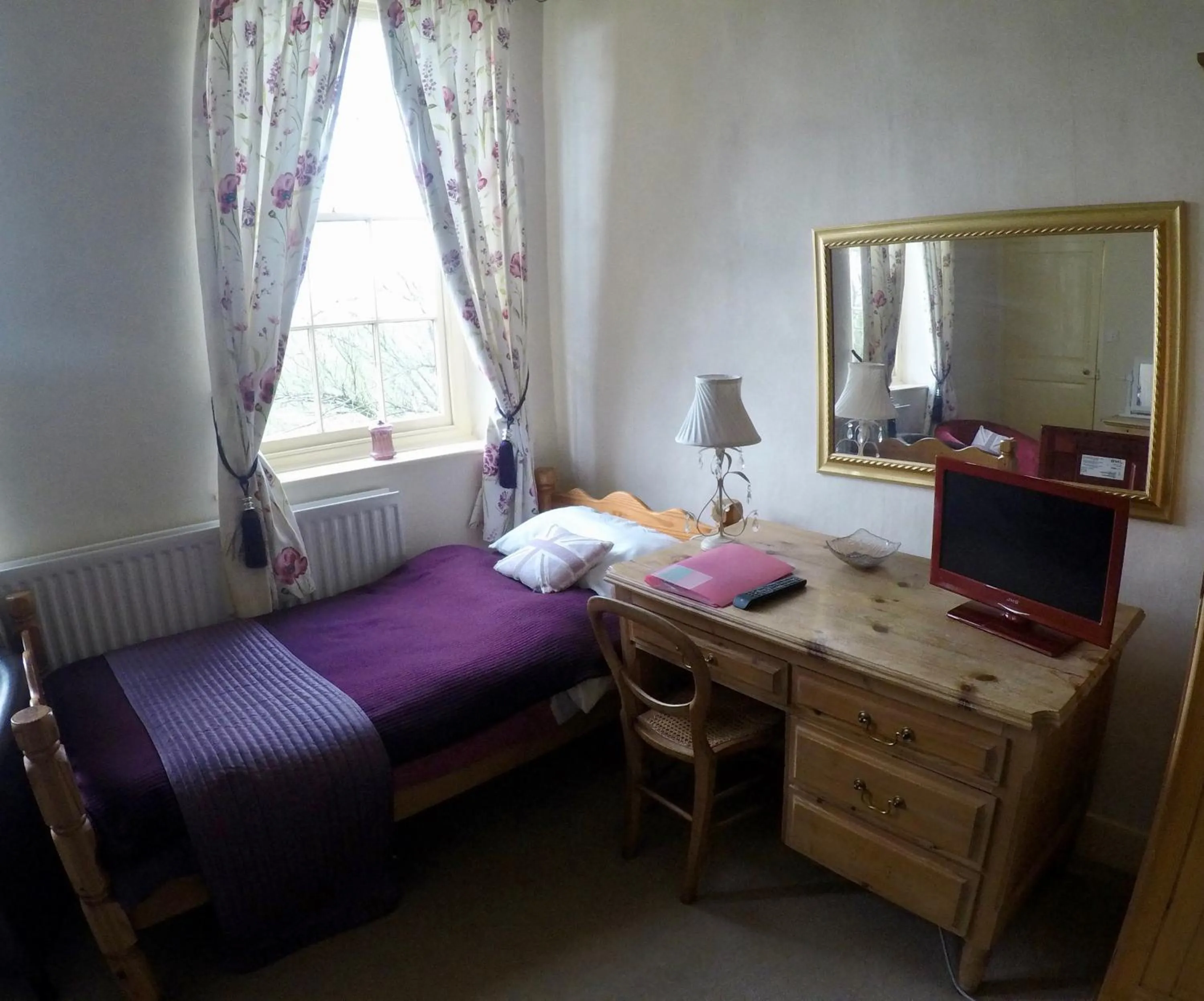 Bedroom, Bed in Whitchurch Farm Guesthouse
