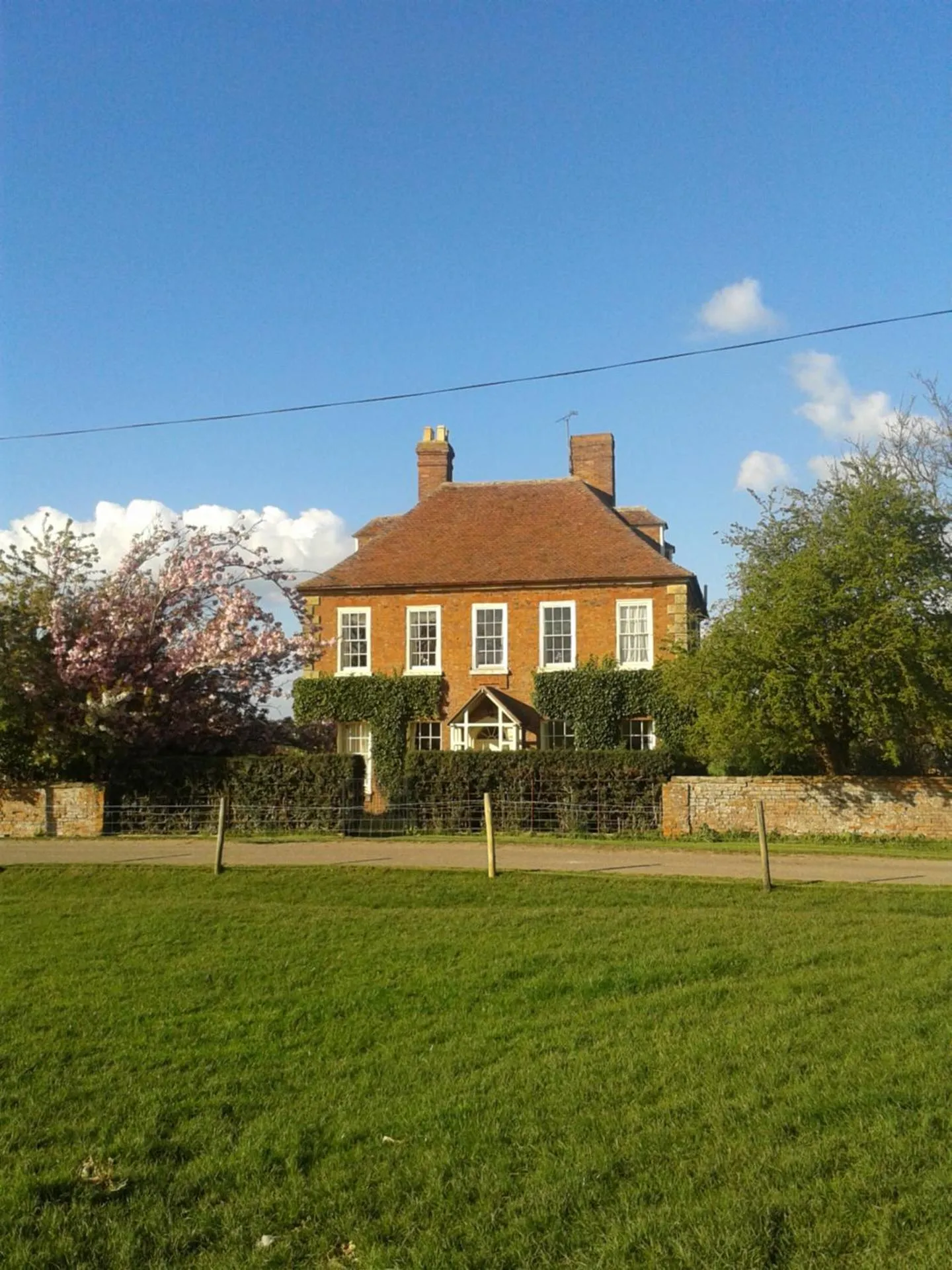 Property building in Whitchurch Farm Guesthouse