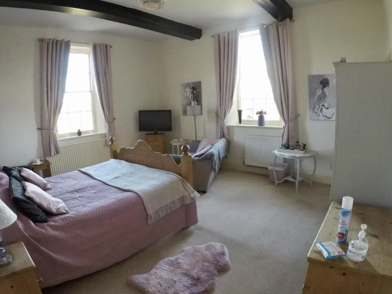 Photo of the whole room, Bed in Whitchurch Farm Guesthouse