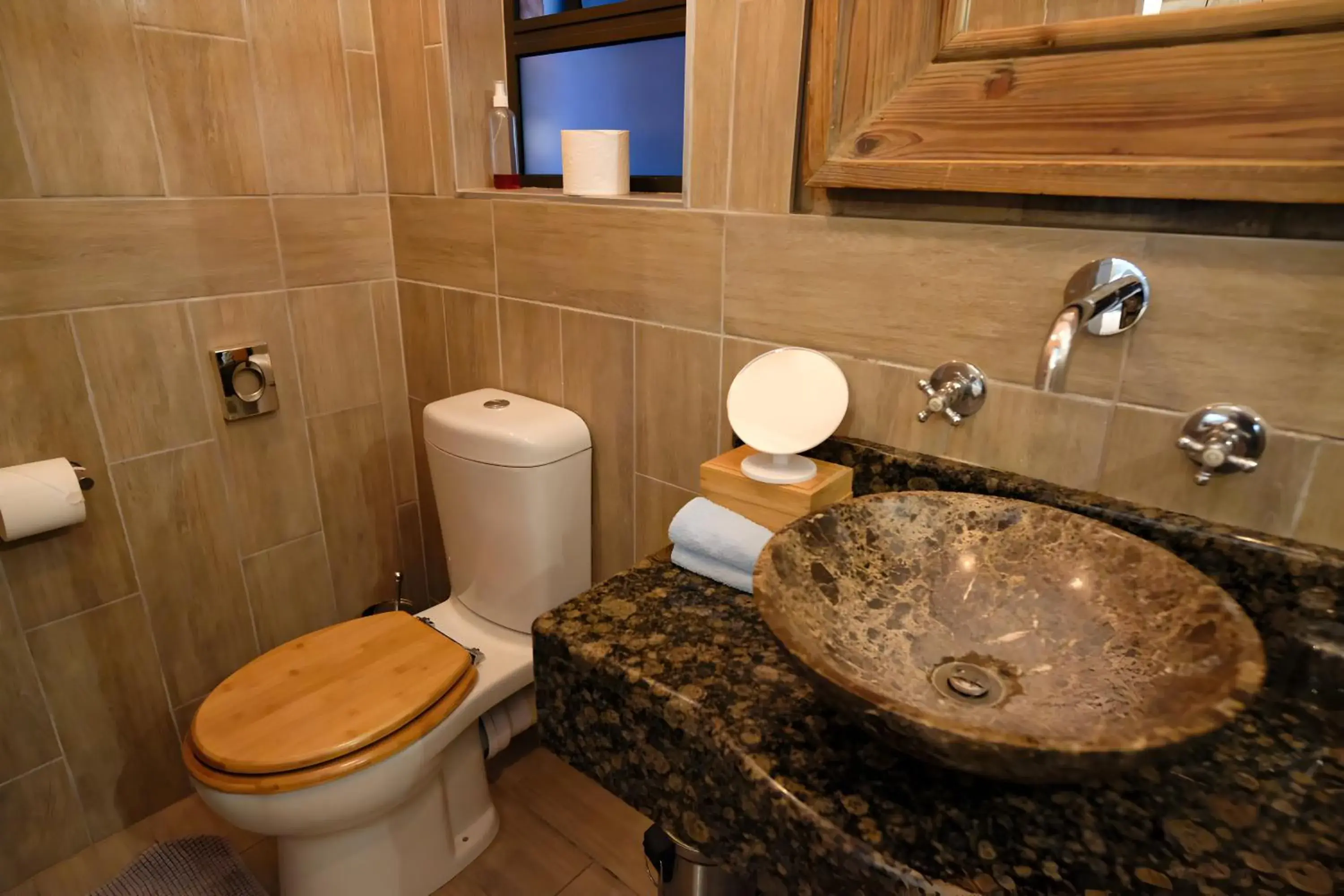 Double or Twin Room with Pool View in St Lucia Livingston Lodge Double or Twin Room with Pool View in St Lucia Livingston Lodge