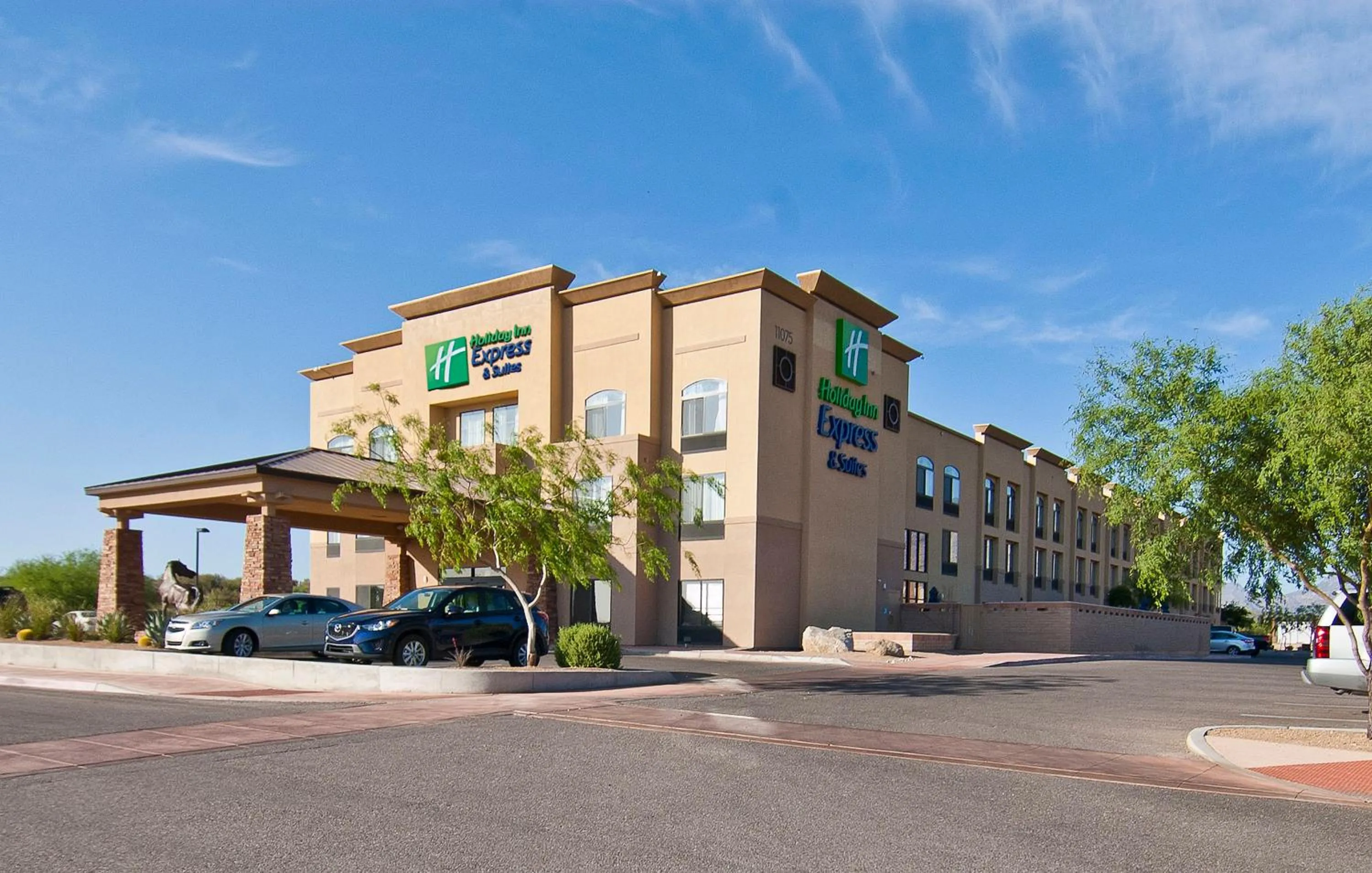 Property building in Holiday Inn Express & Suites Oro Valley-Tucson North by IHG