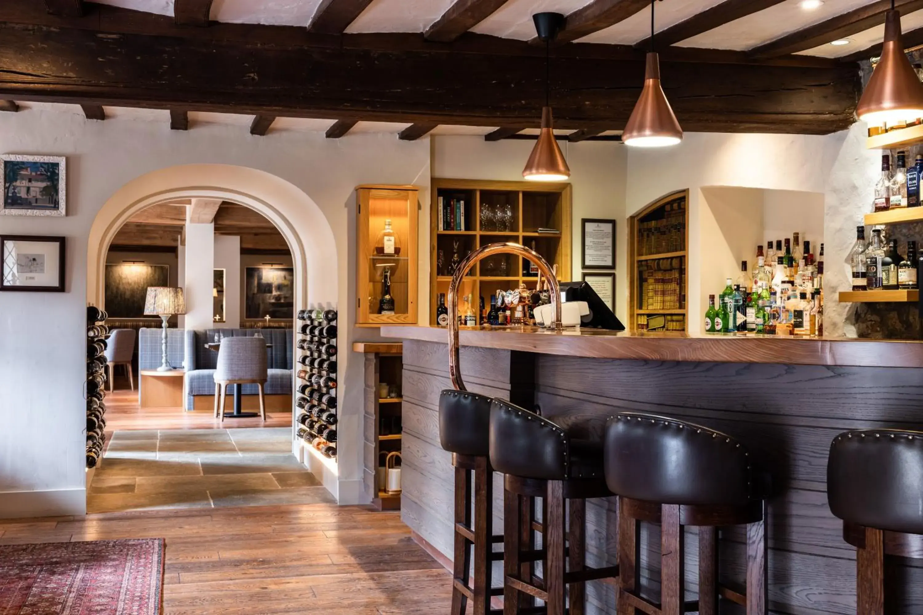 Lounge or bar in Greenhills Country Hotel Lounge or bar in Greenhills Country Hotel