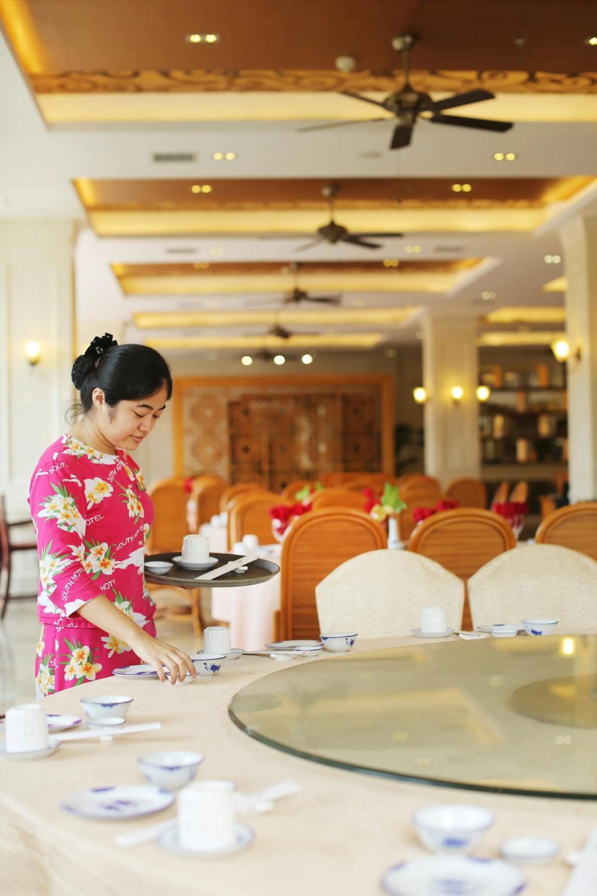 Restaurant/places to eat in Palm Beach Resort & Spa