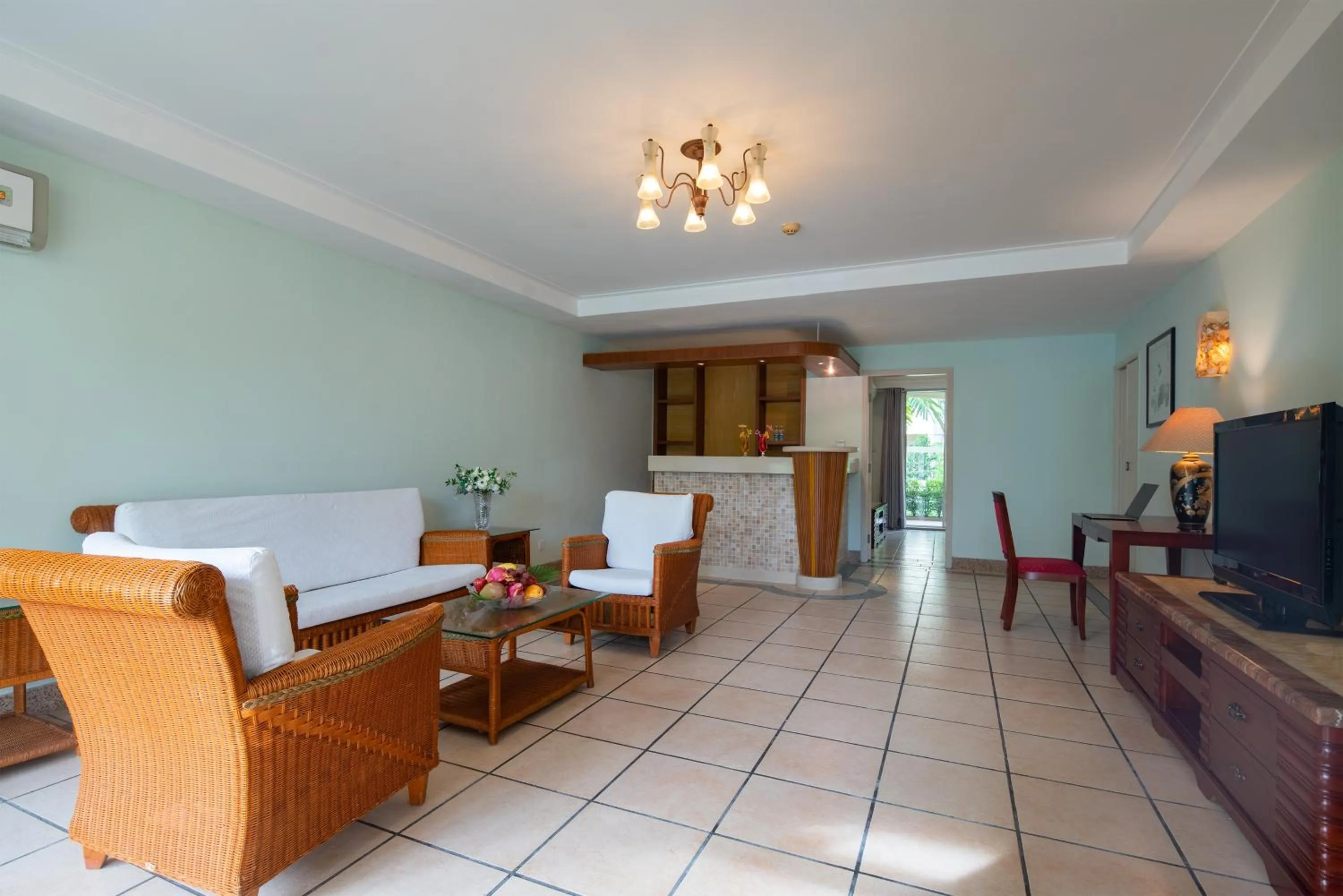 Palm Beach Resort & Spa