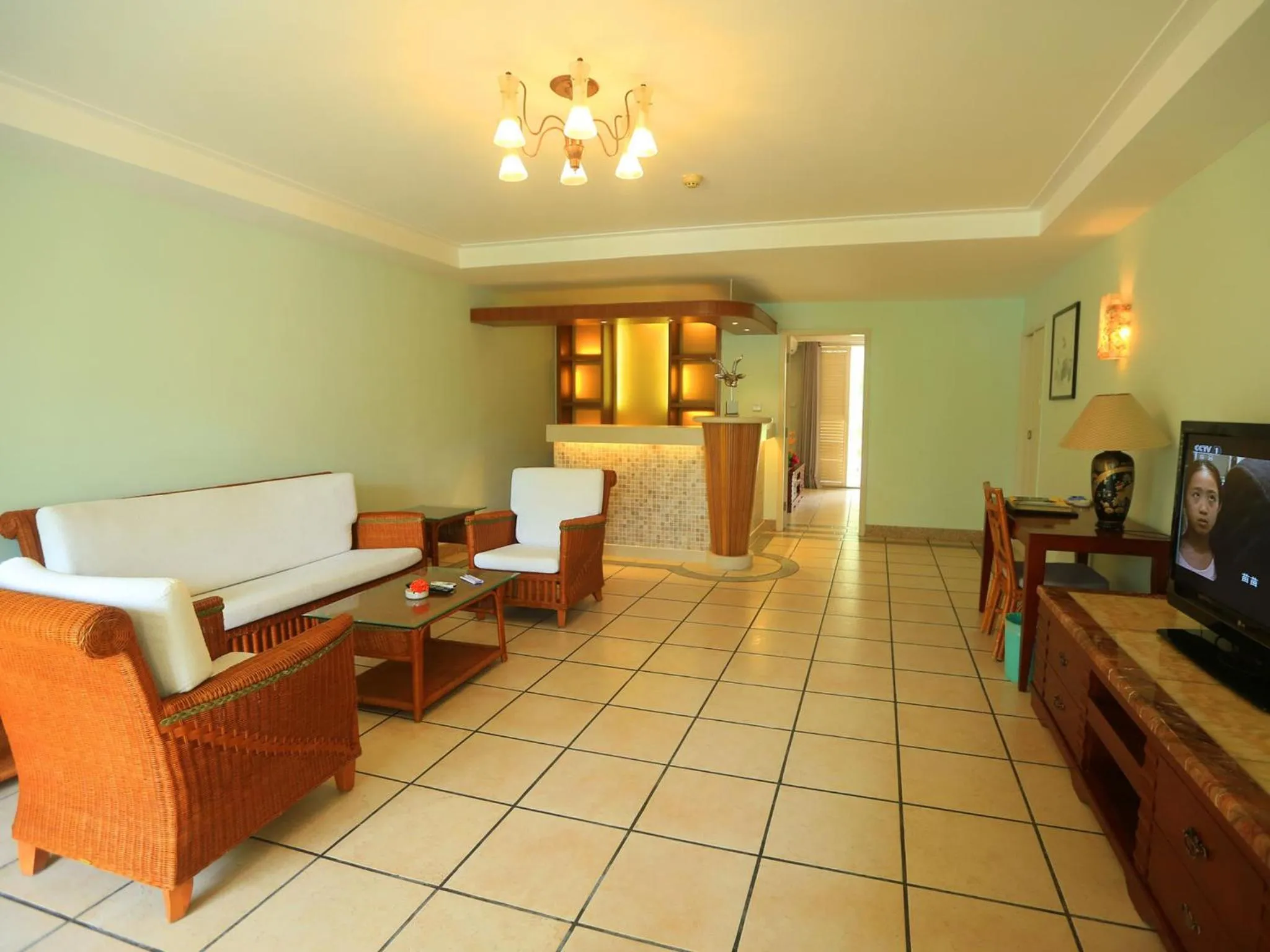 Living room in Palm Beach Resort & Spa