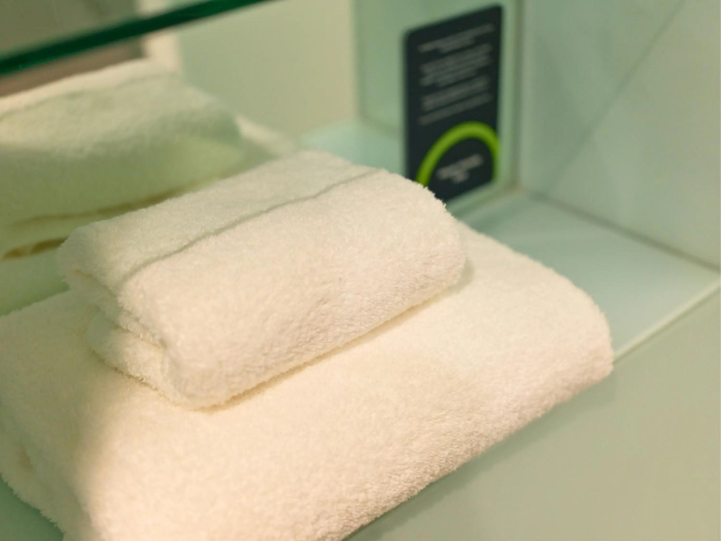 towels, Bed in B&B HOTEL Warrington