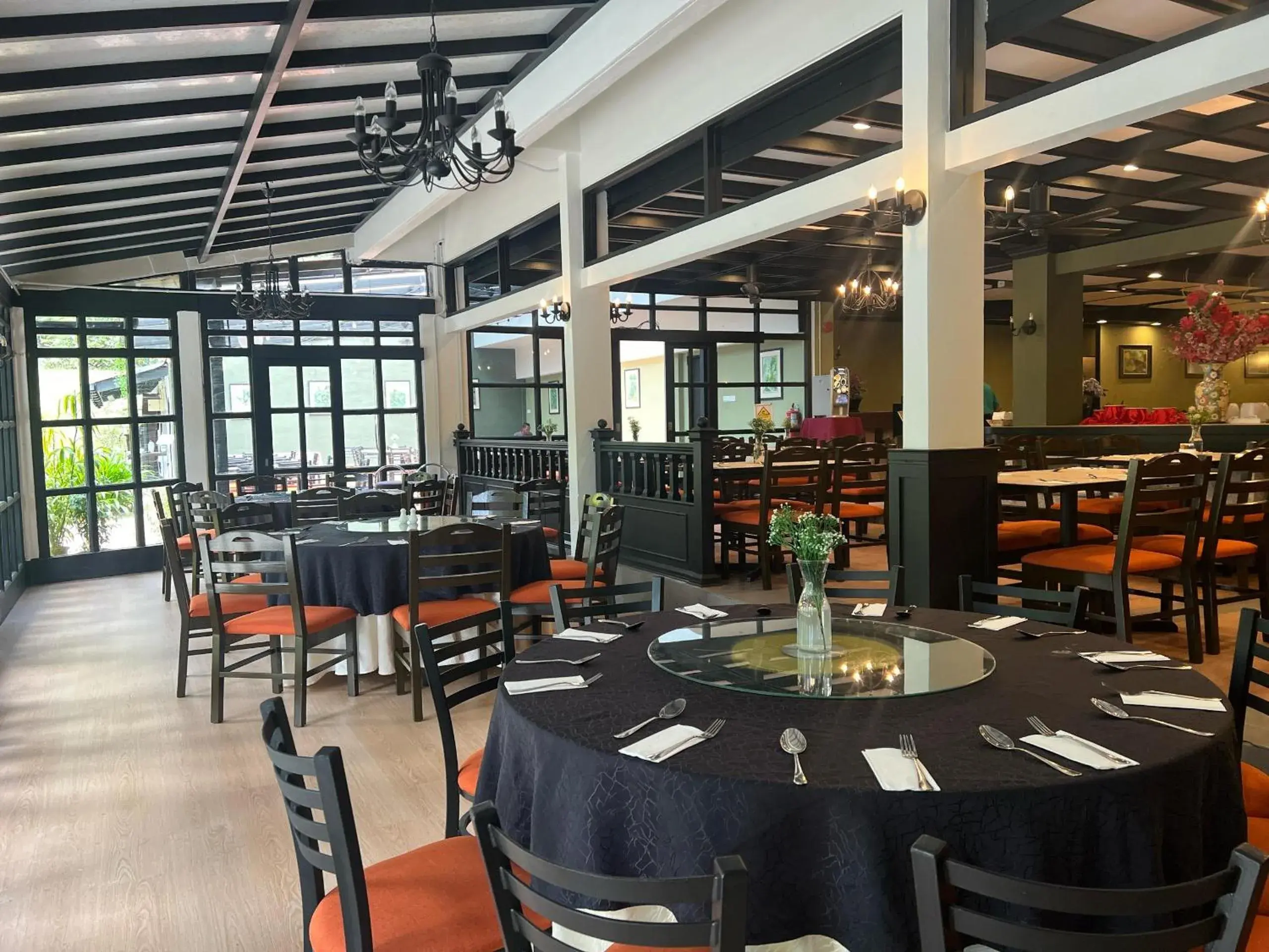 Restaurant/places to eat in Wyndham Garden Shahzan Fraser's Hill Restaurant/places to eat in Wyndham Garden Shahzan Fraser's Hill