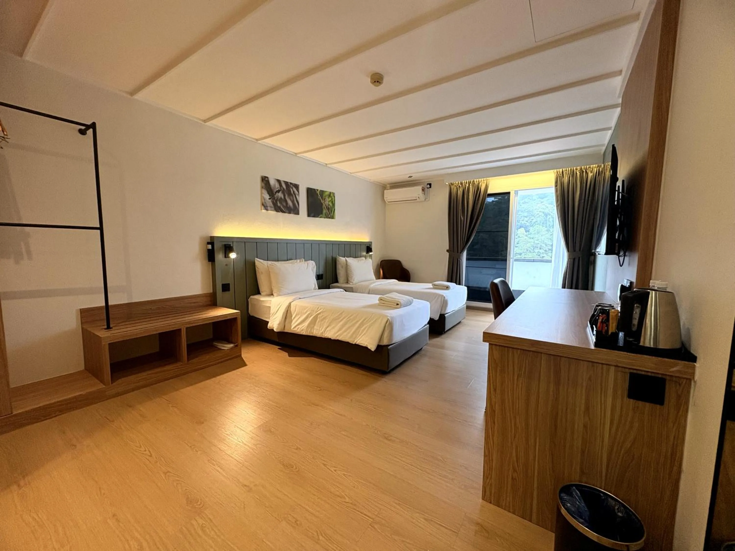 Bedroom, Bed in Wyndham Garden Shahzan Fraser's Hill