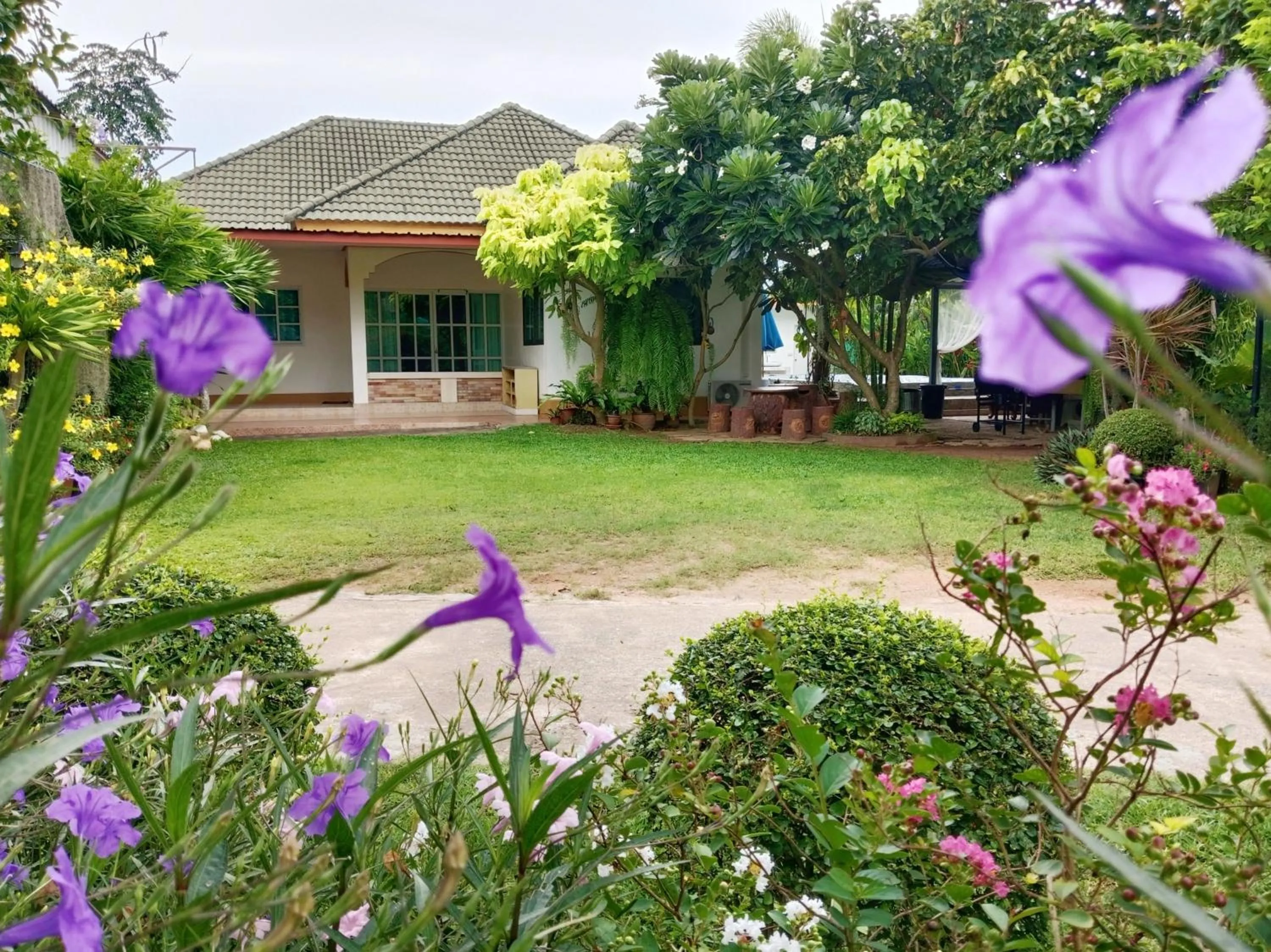 Sweet Floresta Pool Villa