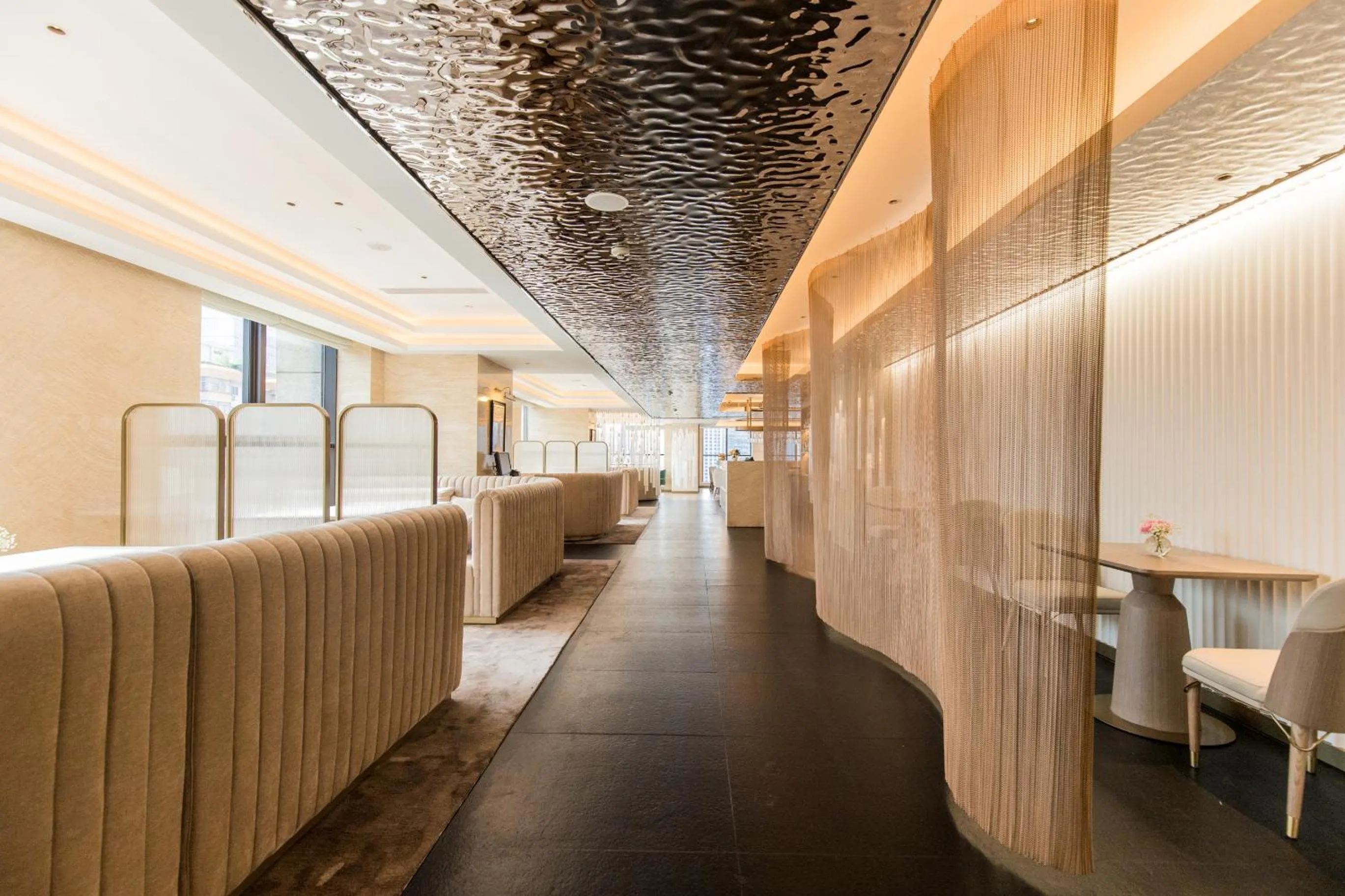 Restaurant/places to eat in Oakwood Premier Guangzhou