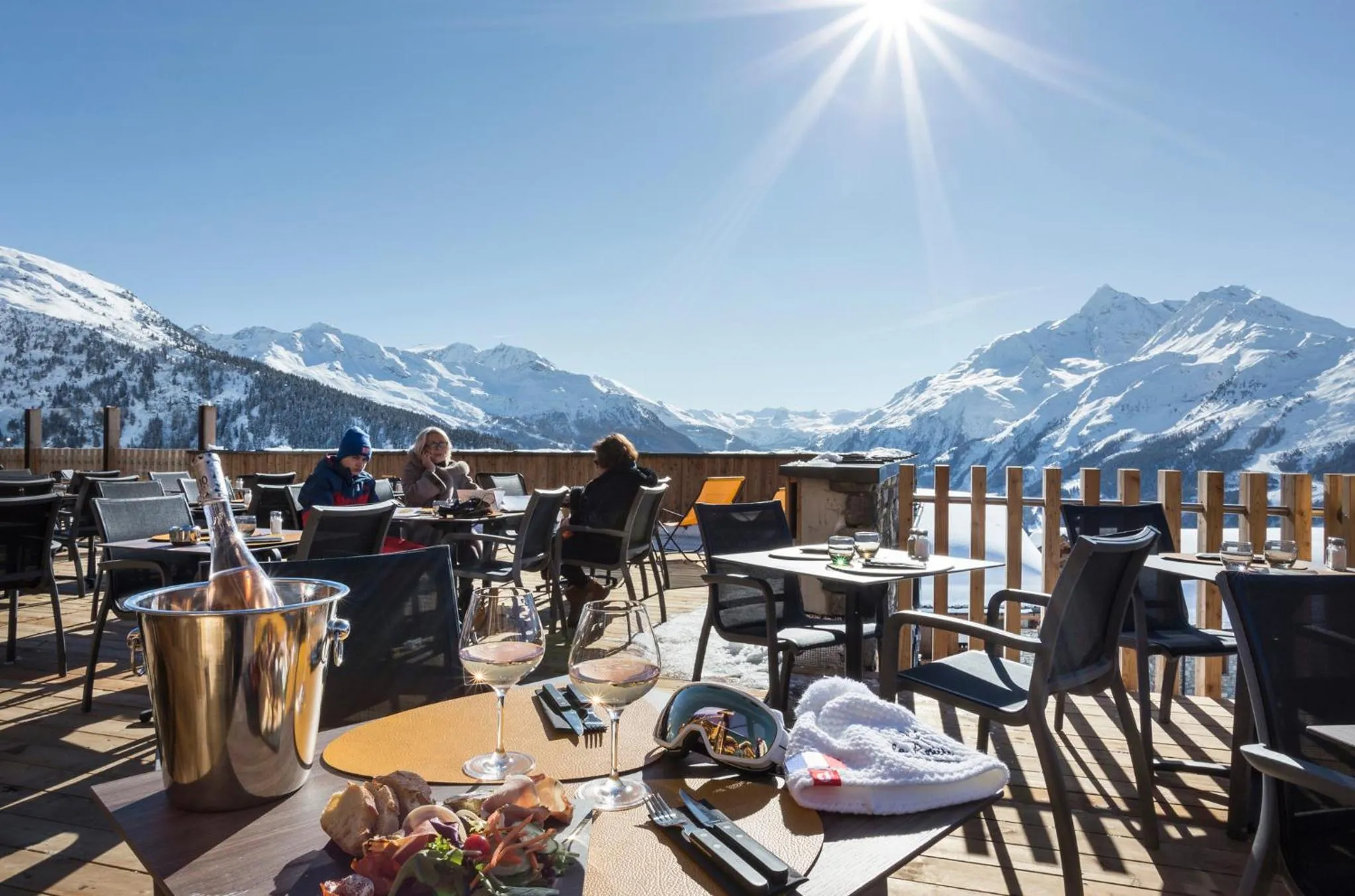 Restaurant/places to eat in Hôtel Alparena & Spa - 4 étoiles