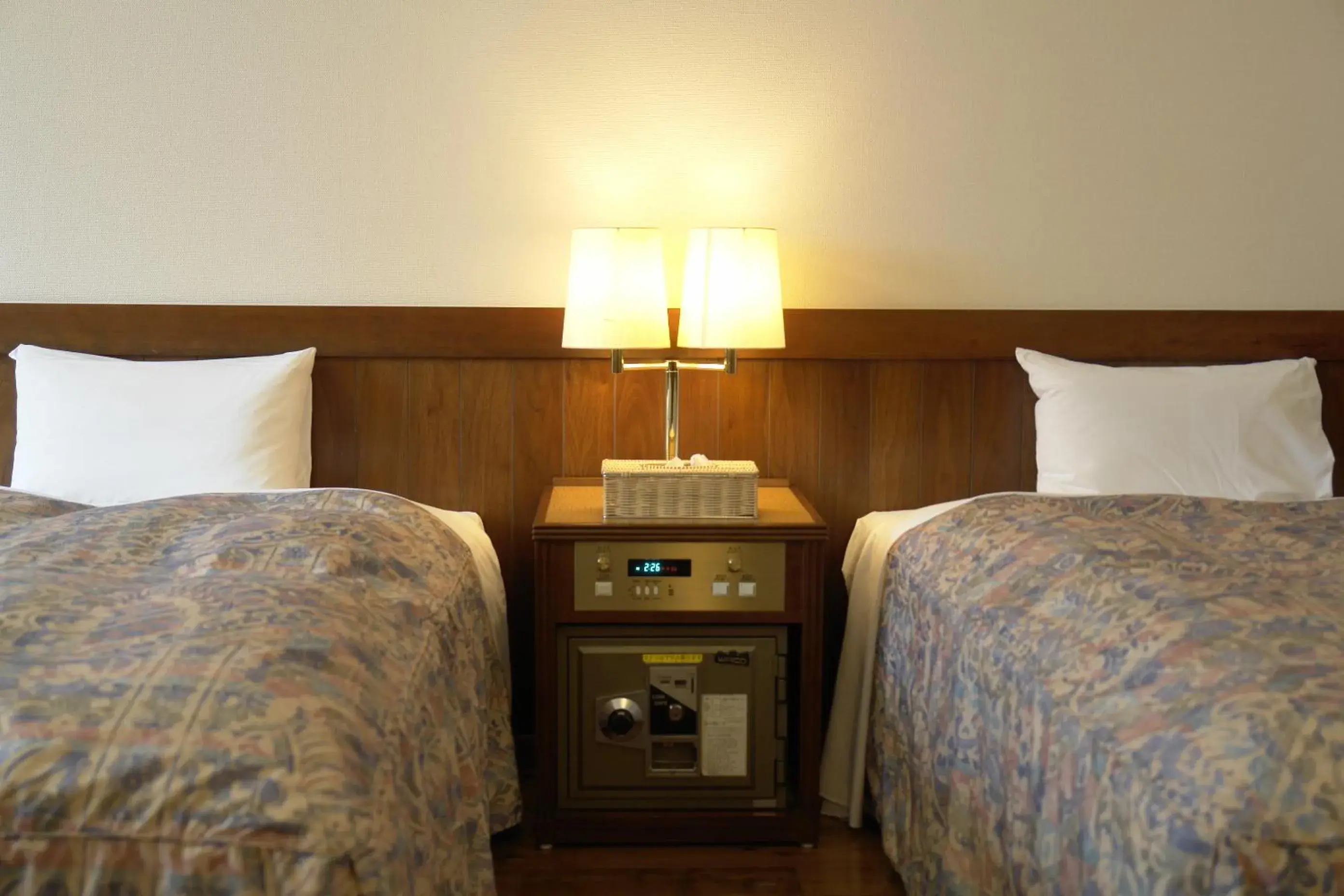 Decorative detail, Bed in Rakuchin Decorative detail, Bed in Rakuchin