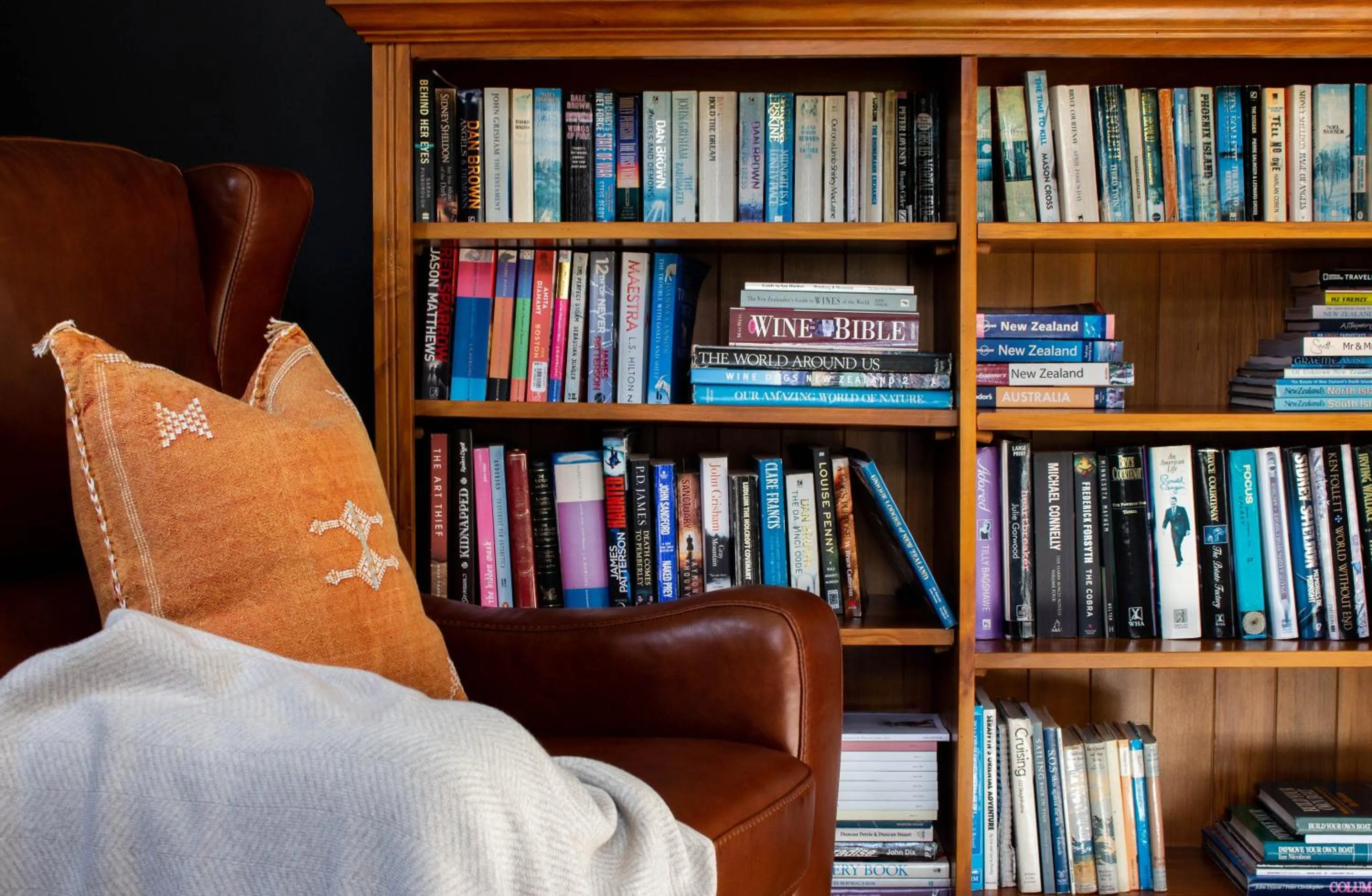 Library in Queenstown Country Lodge