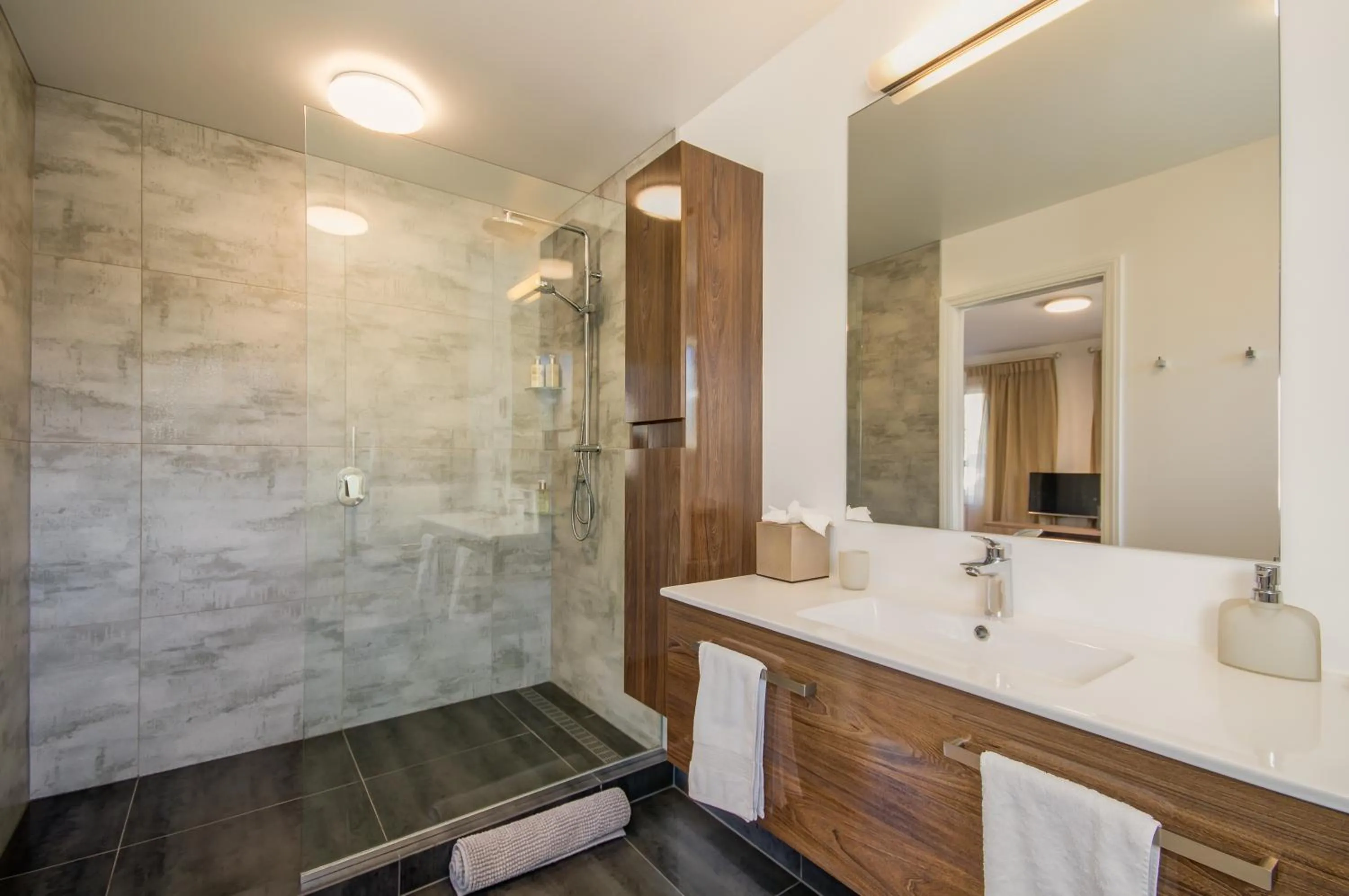 Bathroom in Queenstown Country Lodge