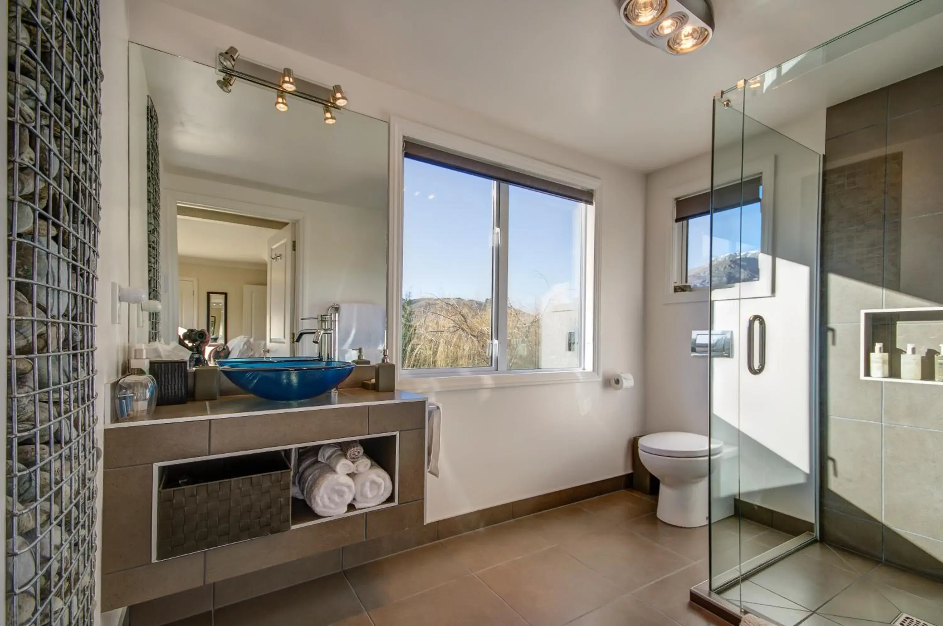 Bathroom in Queenstown Country Lodge