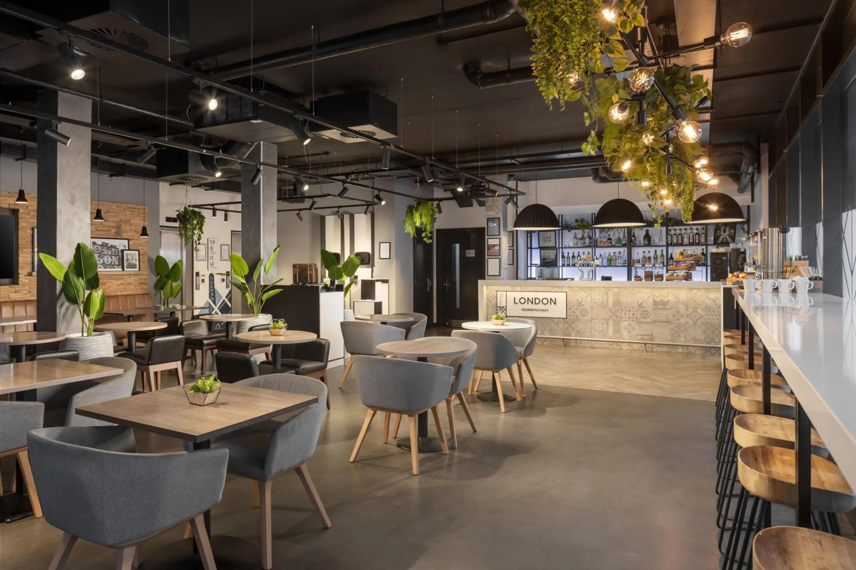 Restaurant/places to eat in Four Points Flex by Sheraton London Shoreditch East