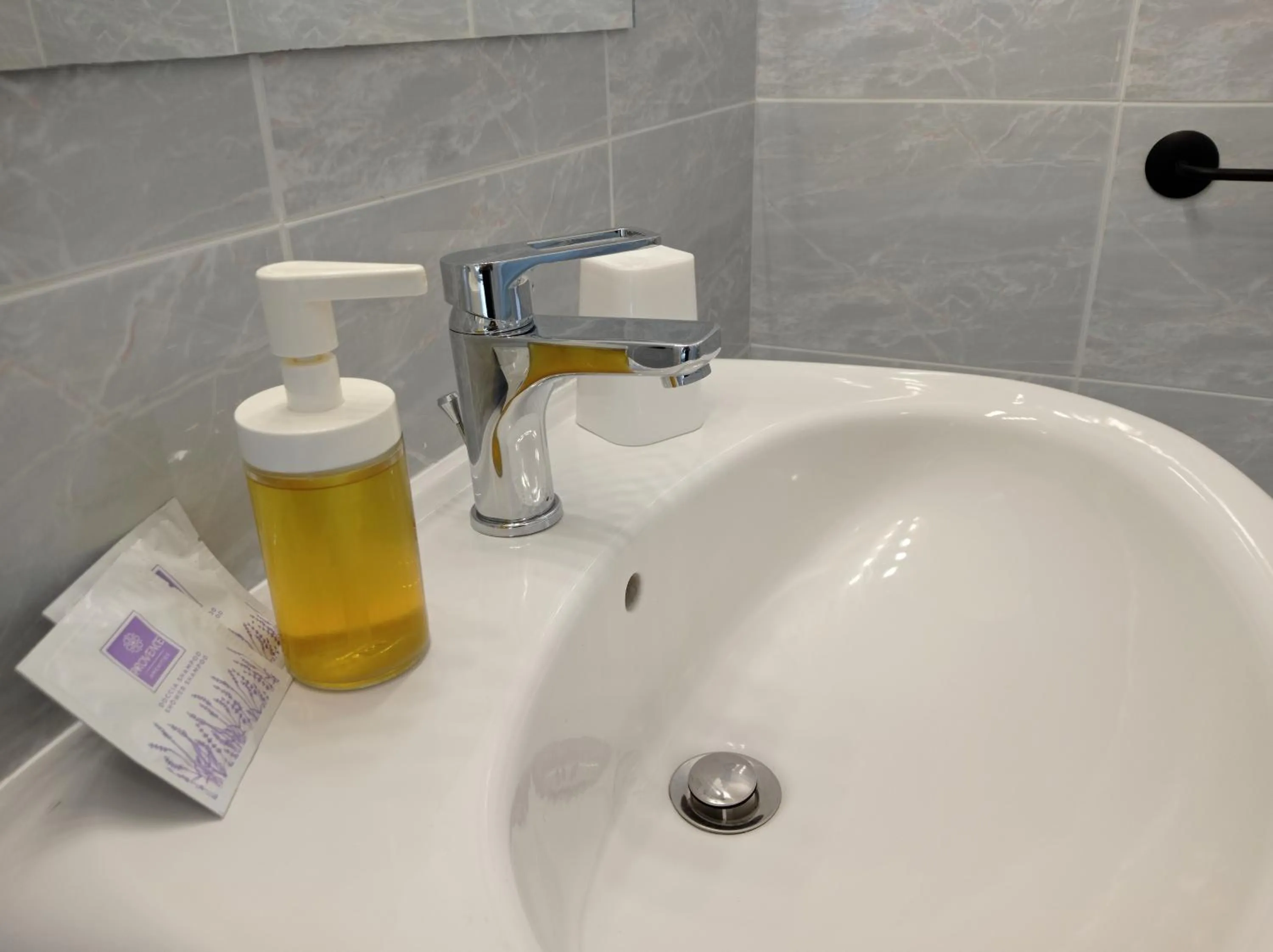 Bathroom in Gli Archi Country Home