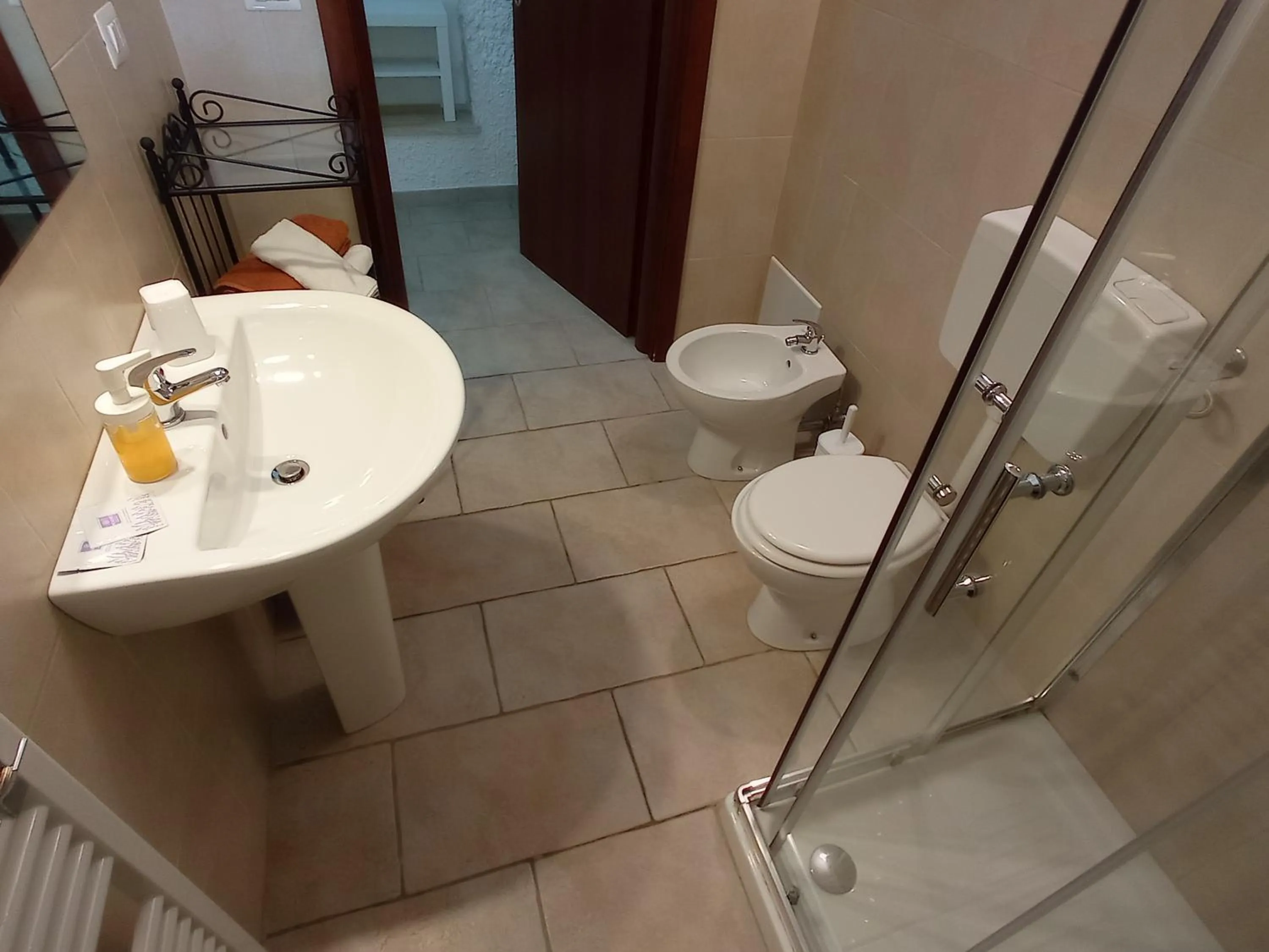 Shower in Gli Archi Country Home