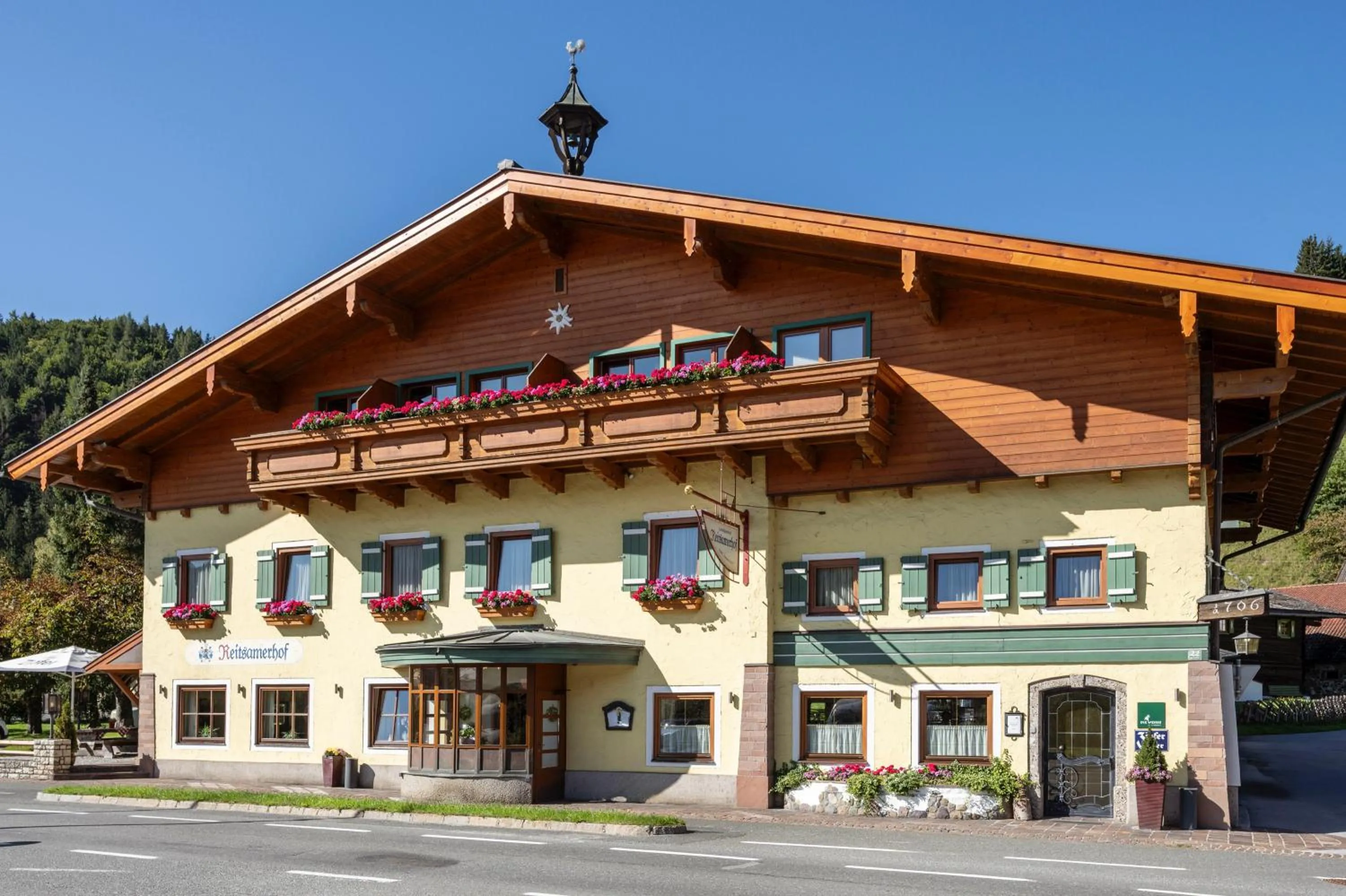 Reitsamerhof - Zimmer & Apartments