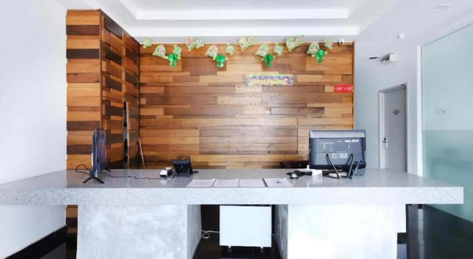 Lobby or reception in Iris Hotel