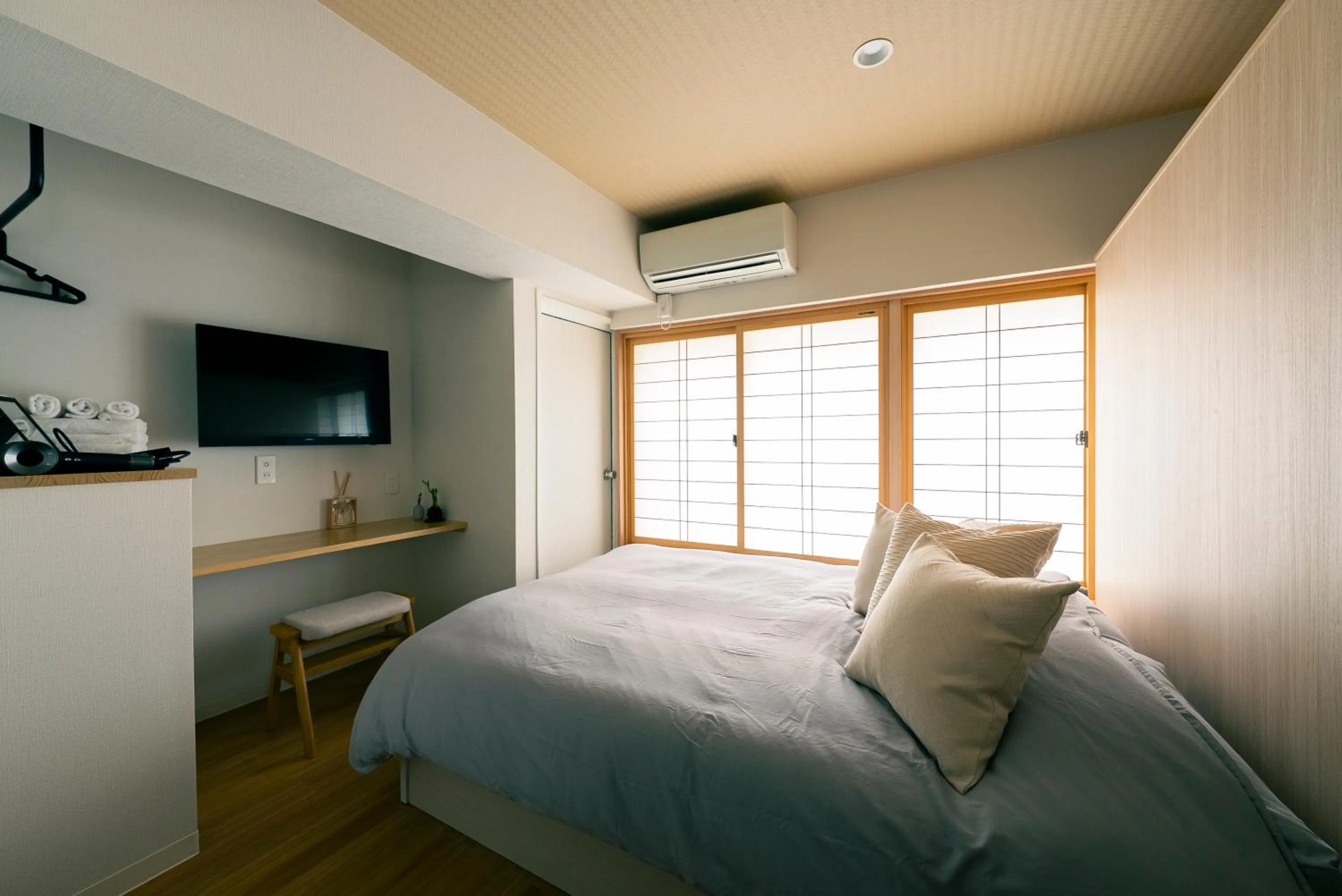 Bedroom in Yokohama Classic Apartment