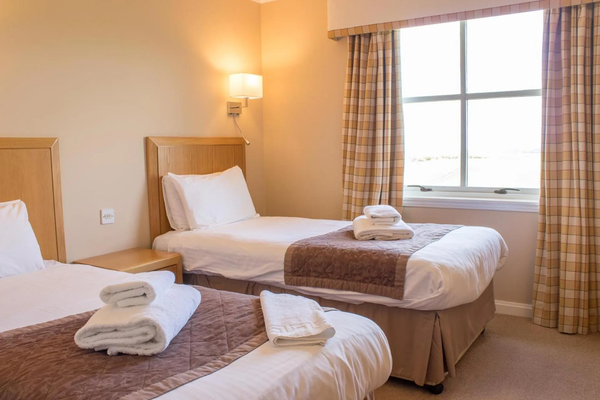 Bedroom, Bed in Purdy Lodge